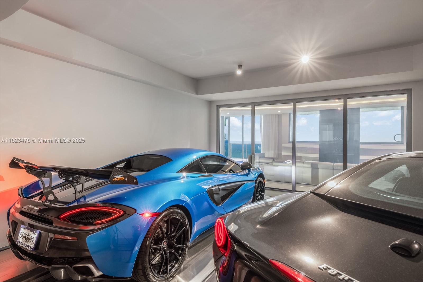 image Porsche Design Tower27