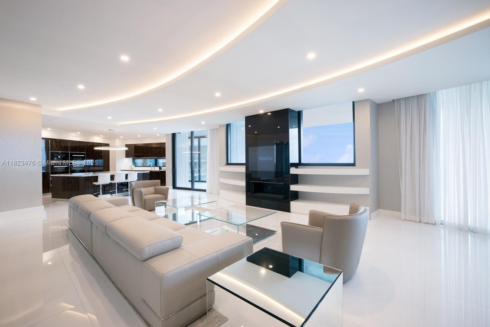 image Porsche Design Tower2
