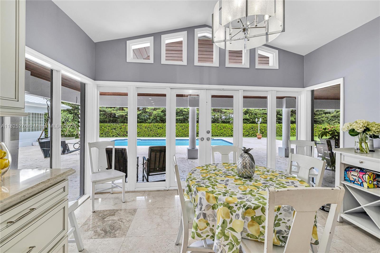 10563 SW 92nd Ave Miami, FL 33176