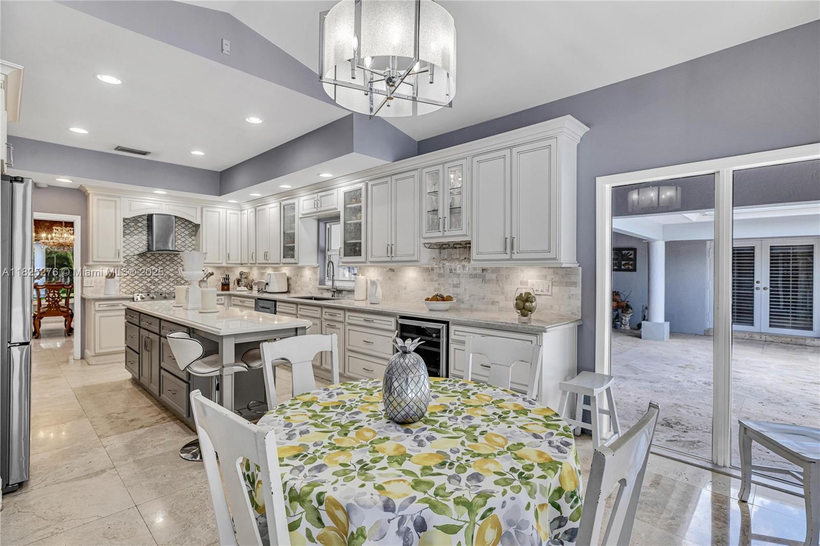 10563 SW 92nd Ave Miami, FL 33176