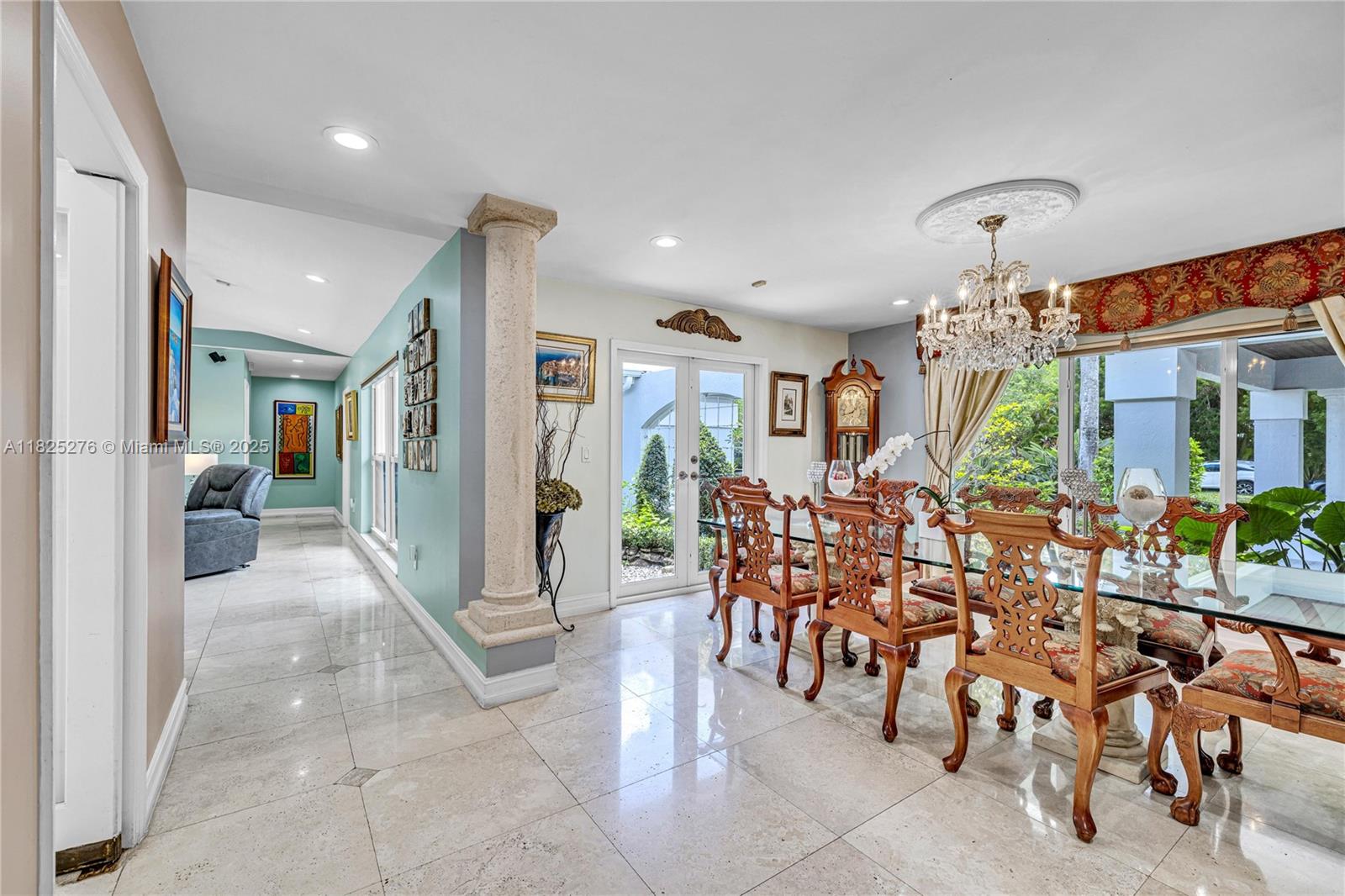 10563 SW 92nd Ave Miami, FL 33176