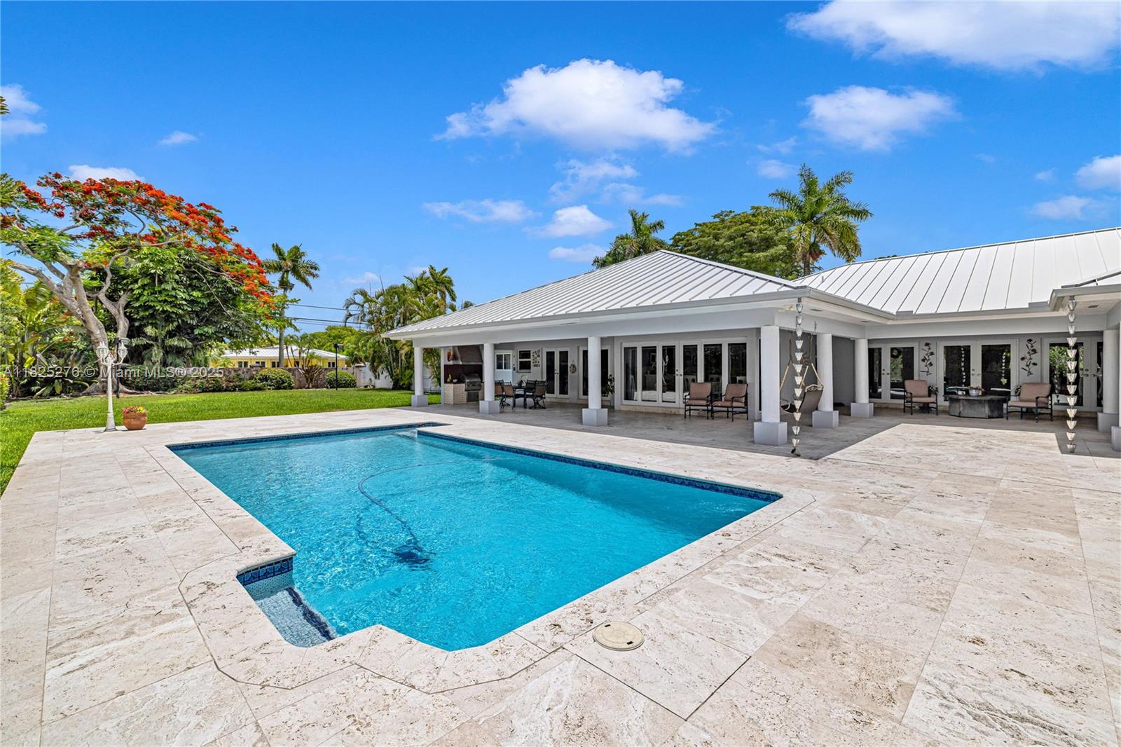 10563 SW 92nd Ave Miami, FL 33176