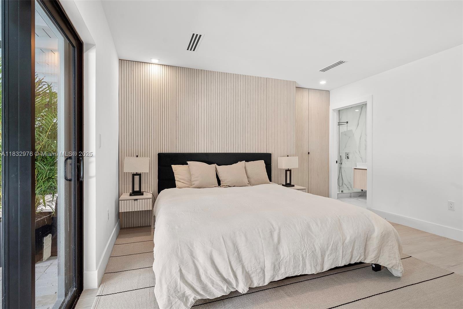 15121 SW 69th Ct Palmetto Bay, FL 33158