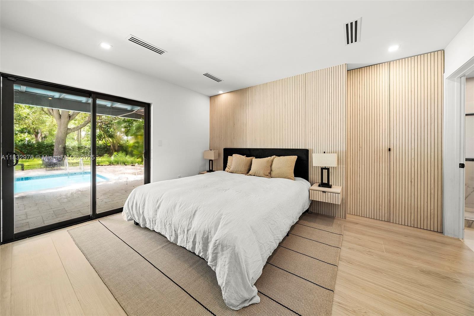 15121 SW 69th Ct Palmetto Bay, FL 33158