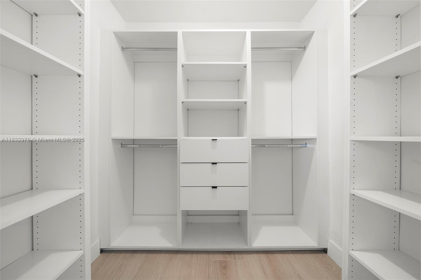 15121 SW 69th Ct Palmetto Bay, FL 33158