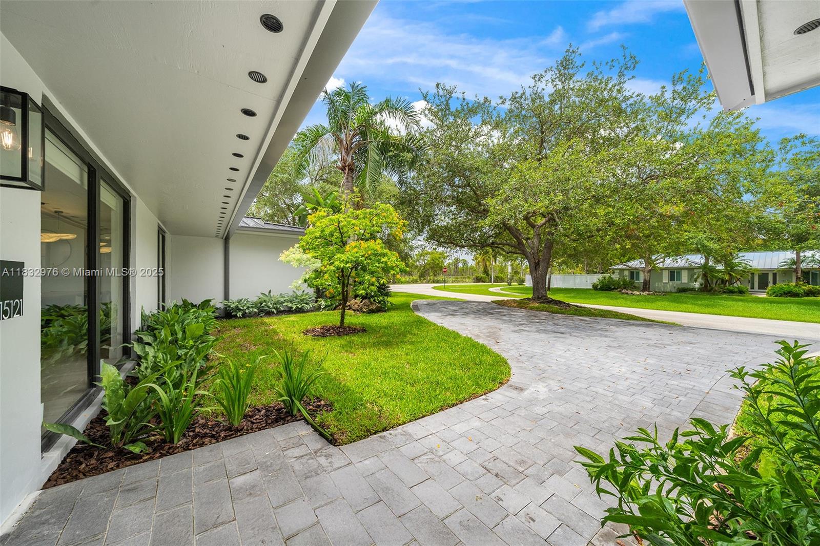 15121 SW 69th Ct Palmetto Bay, FL 33158