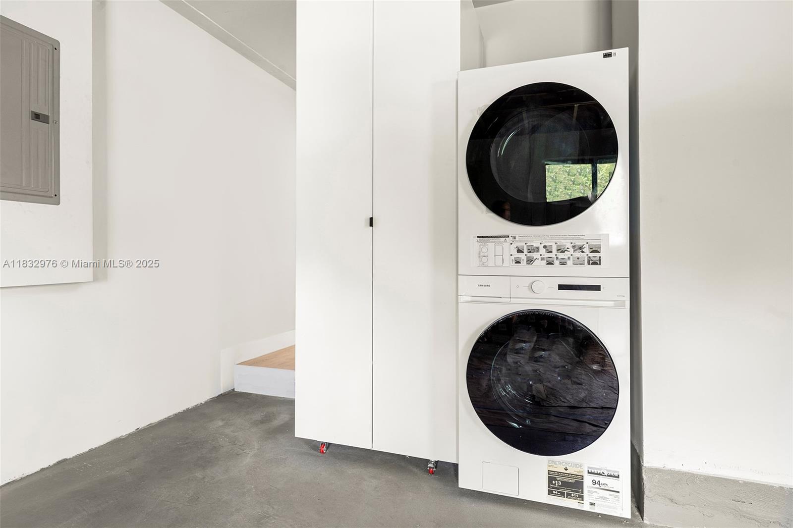 15121 SW 69th Ct Palmetto Bay, FL 33158