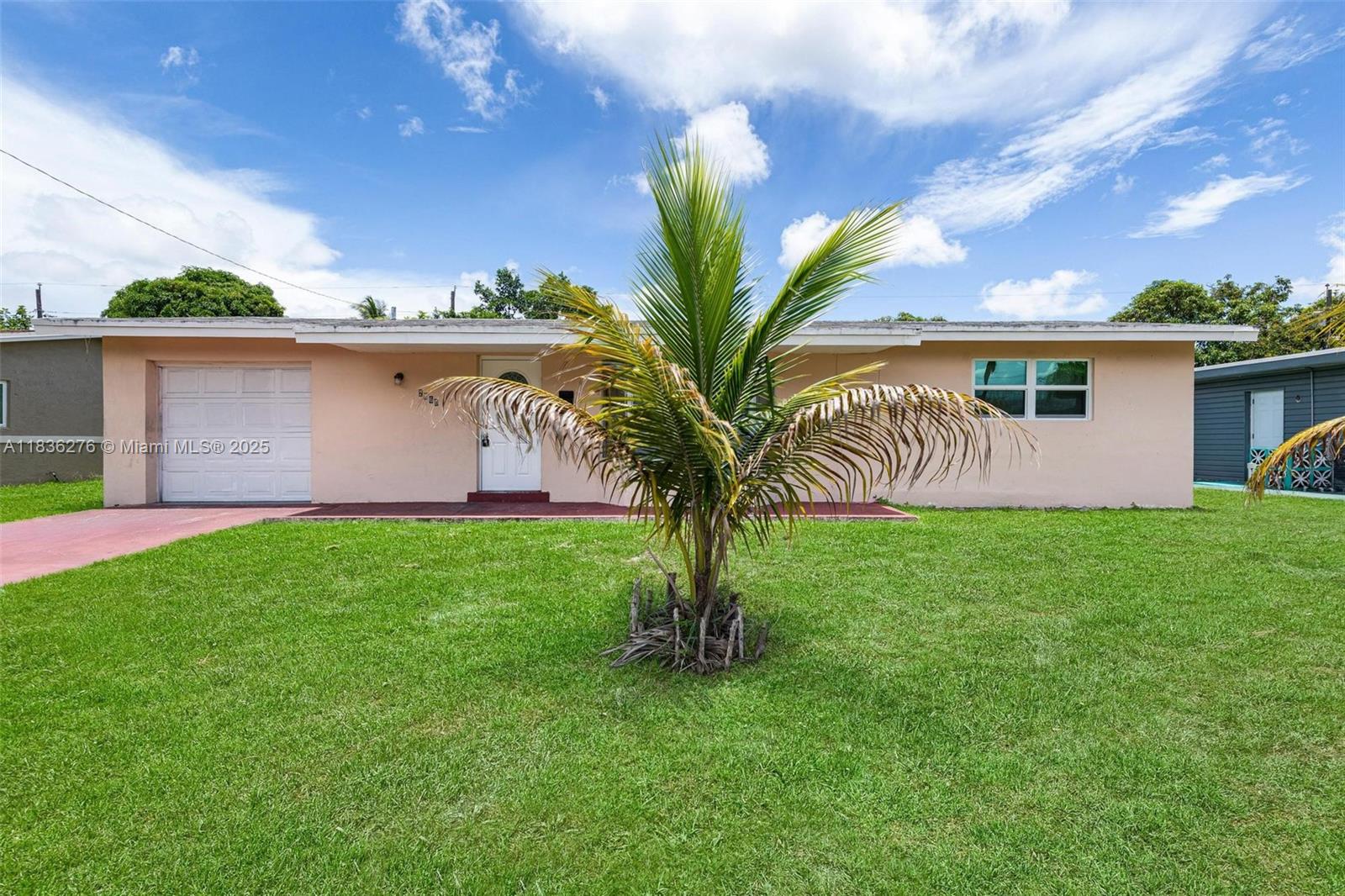 2660 NW 43rd Ter