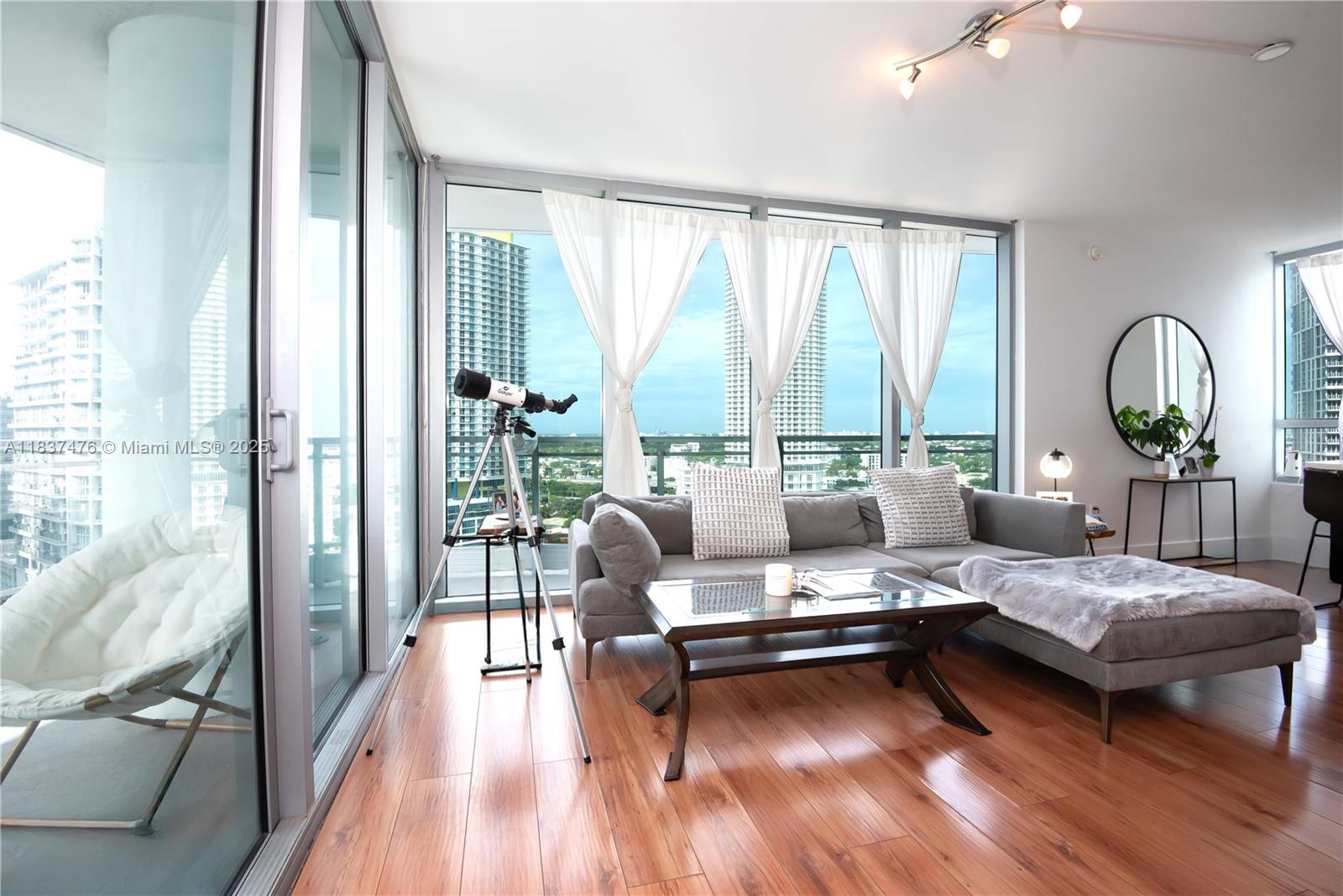 image Ivy Condo10