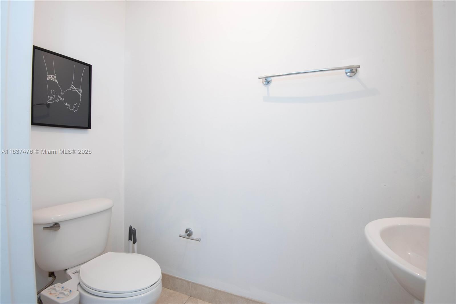 image Ivy Condo27