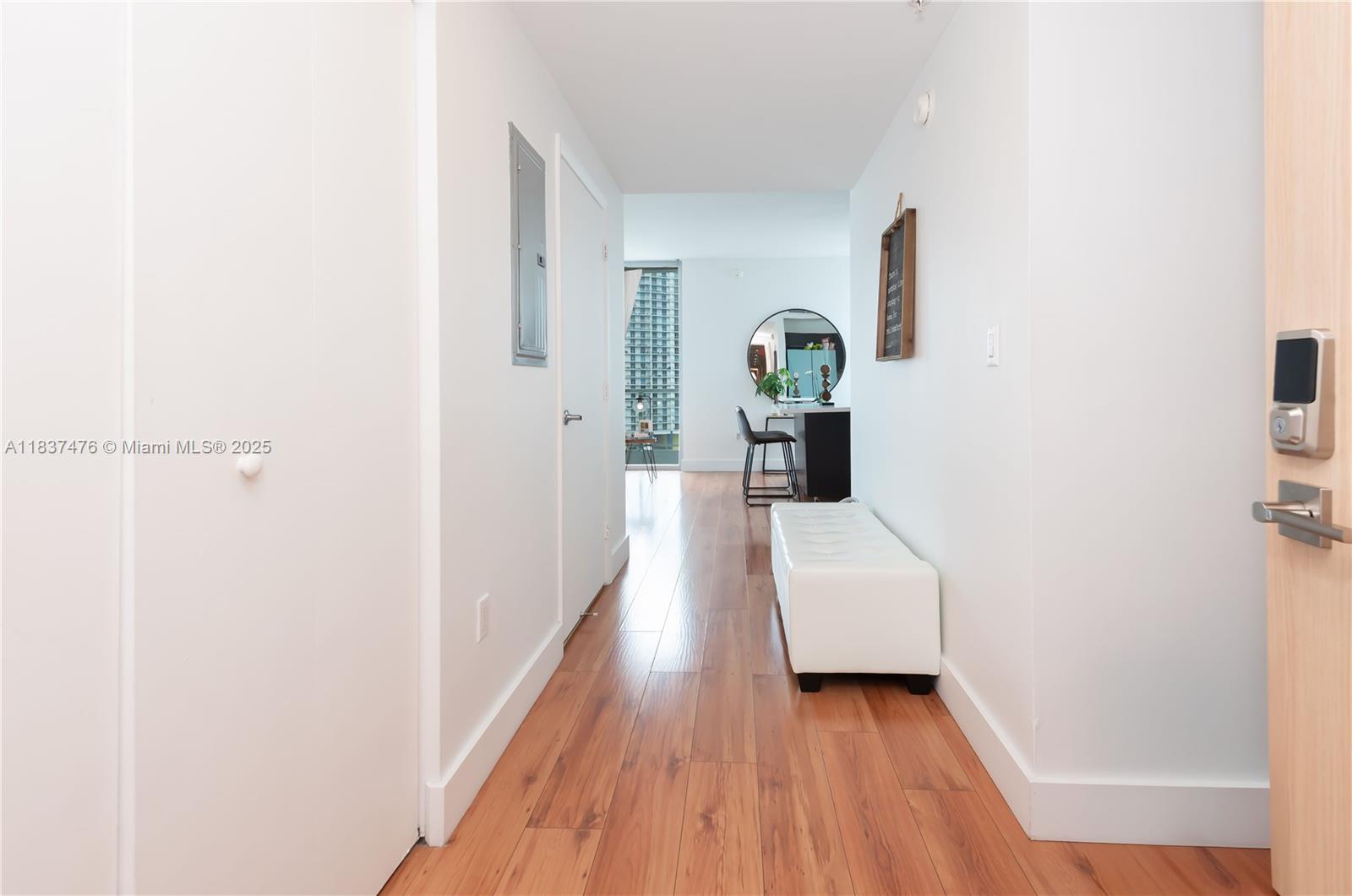image Ivy Condo28
