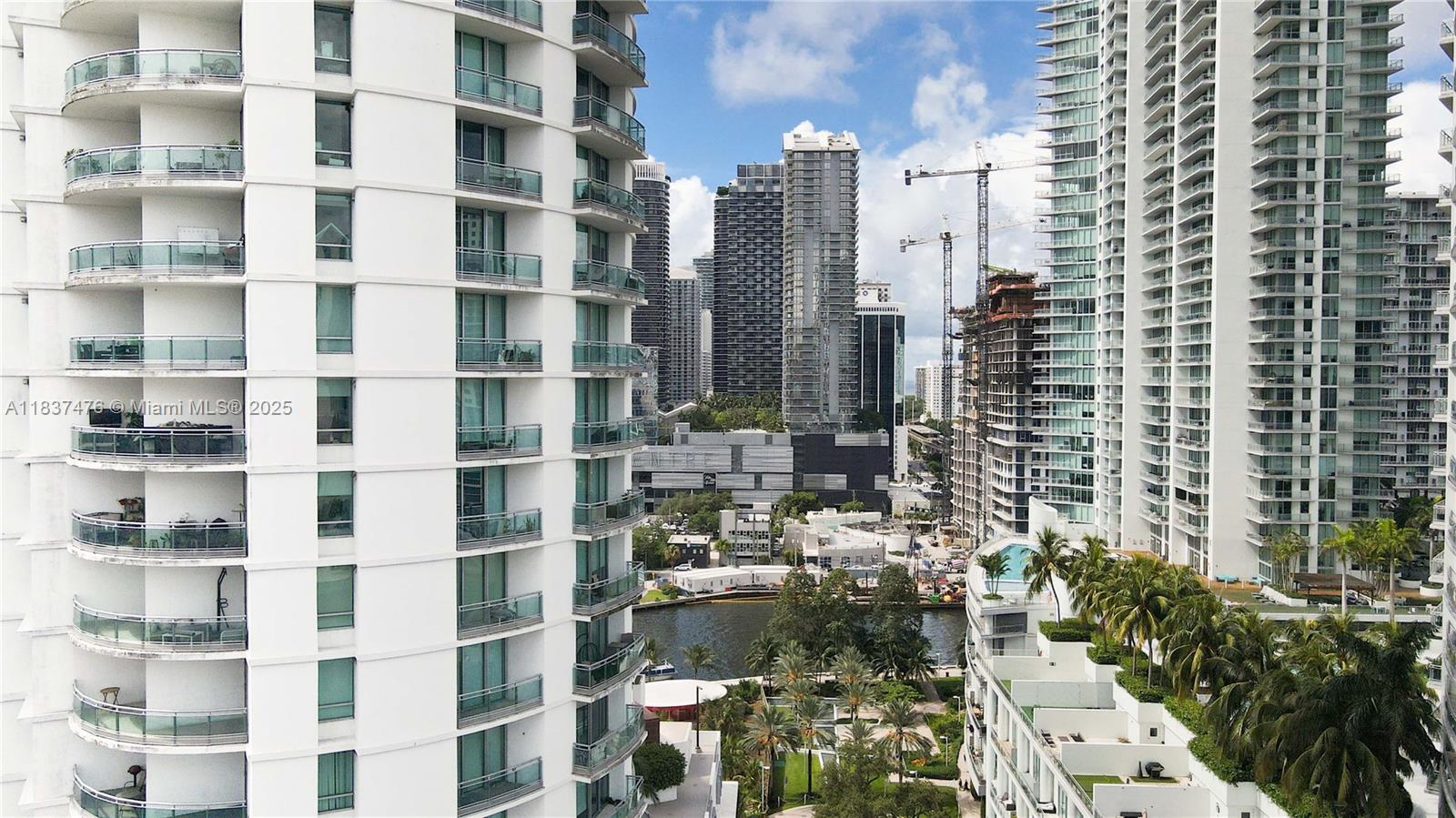 image Ivy Condo34