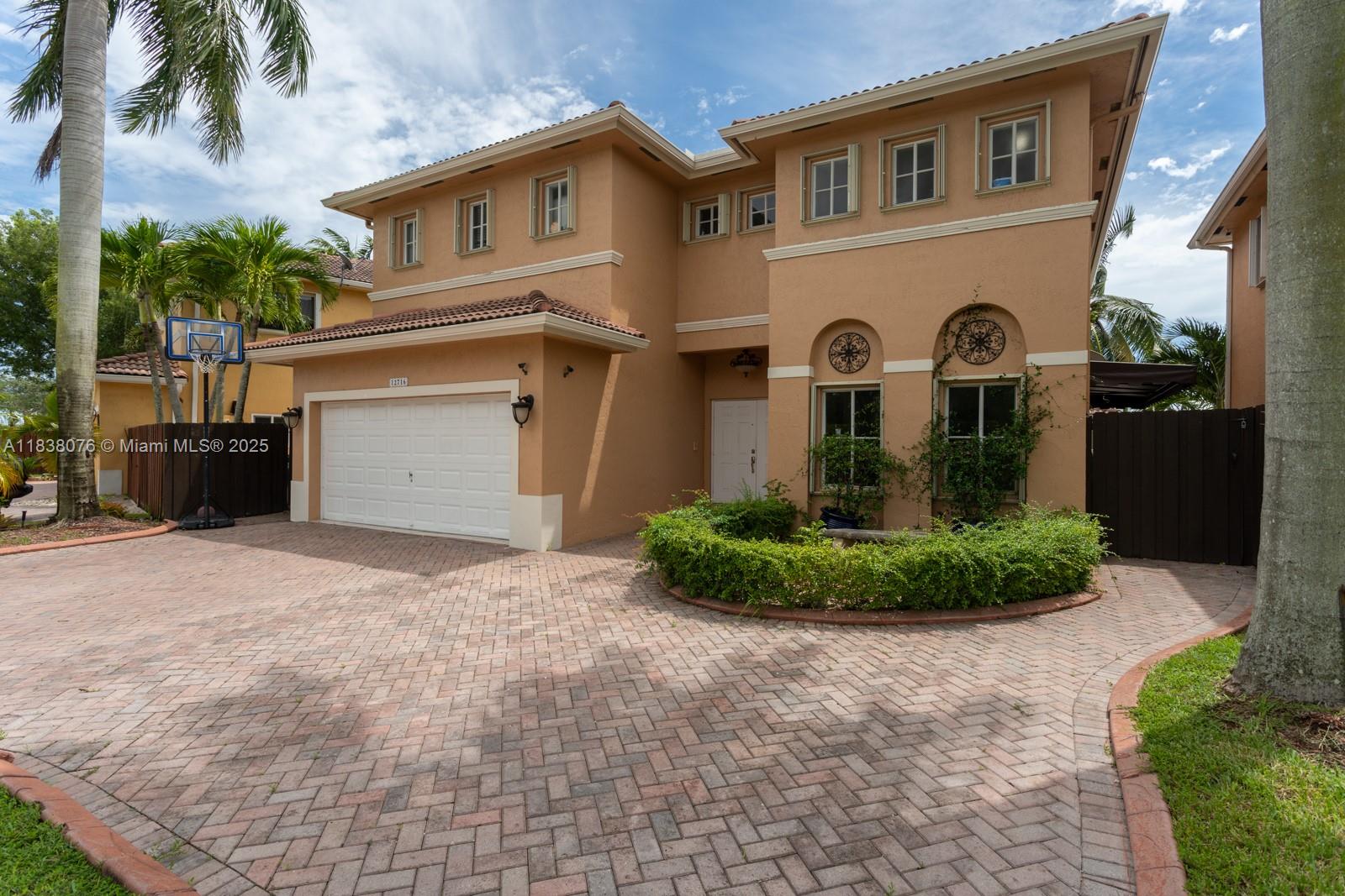 12716 SW 136th Te