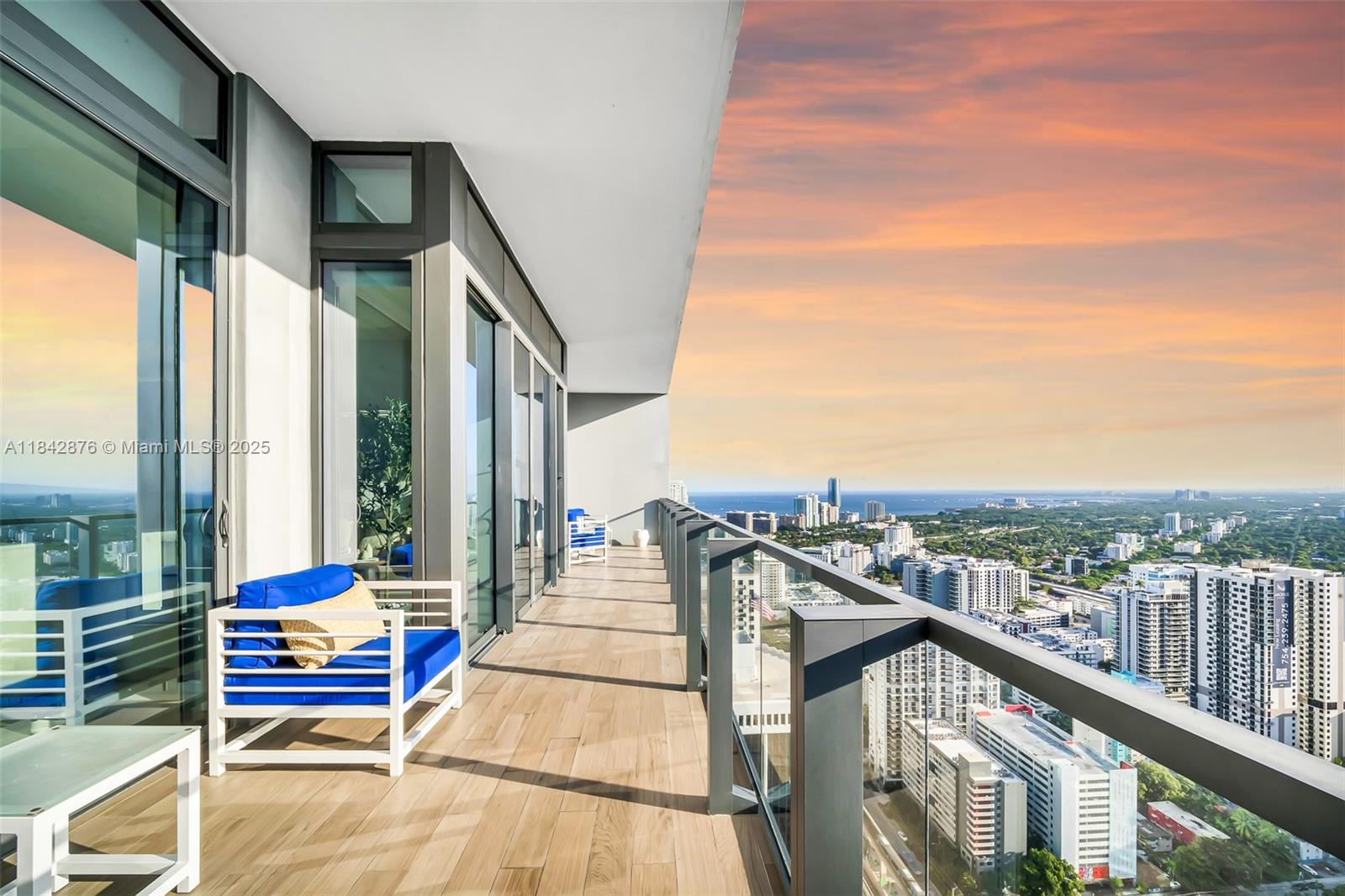 image Rise Condo22