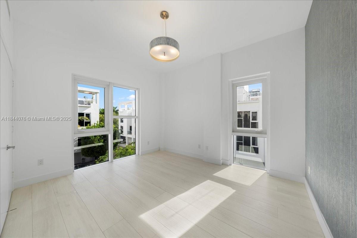 image One Bay Residences28