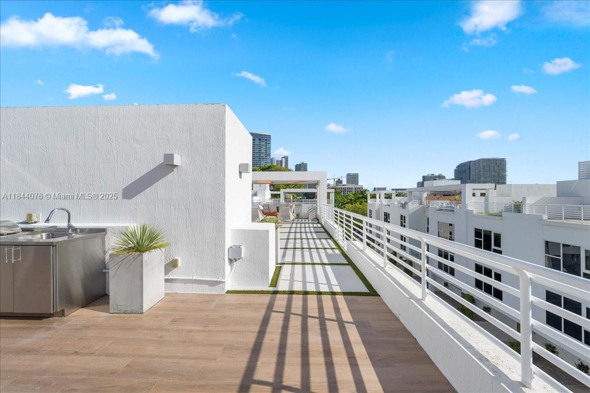 image One Bay Residences33