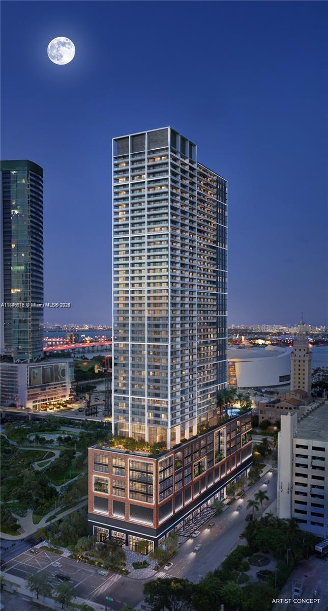 601 NE 1st Ave #1604