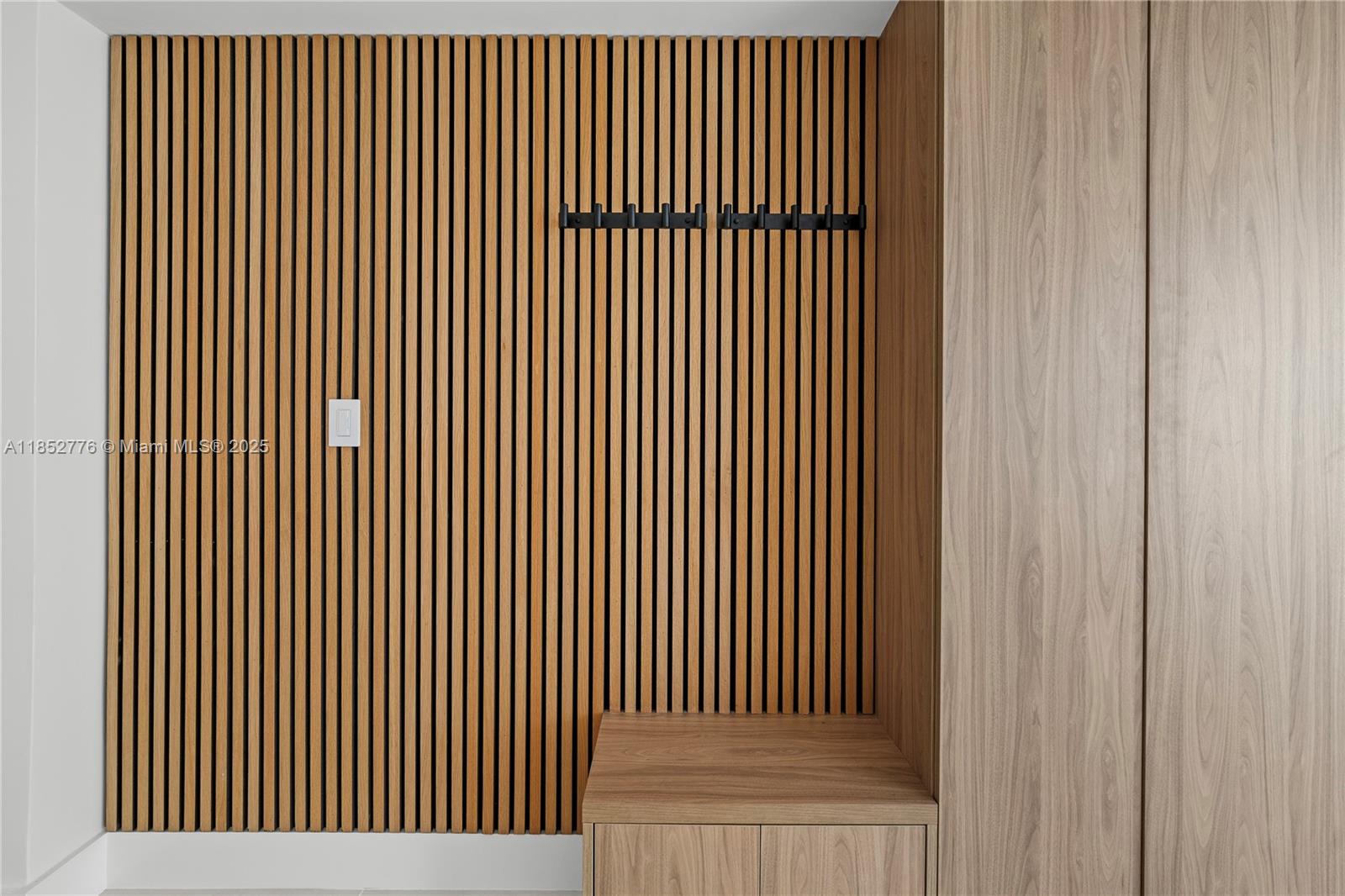 999 Brickell Bay Dr #904 Miami, FL 33131