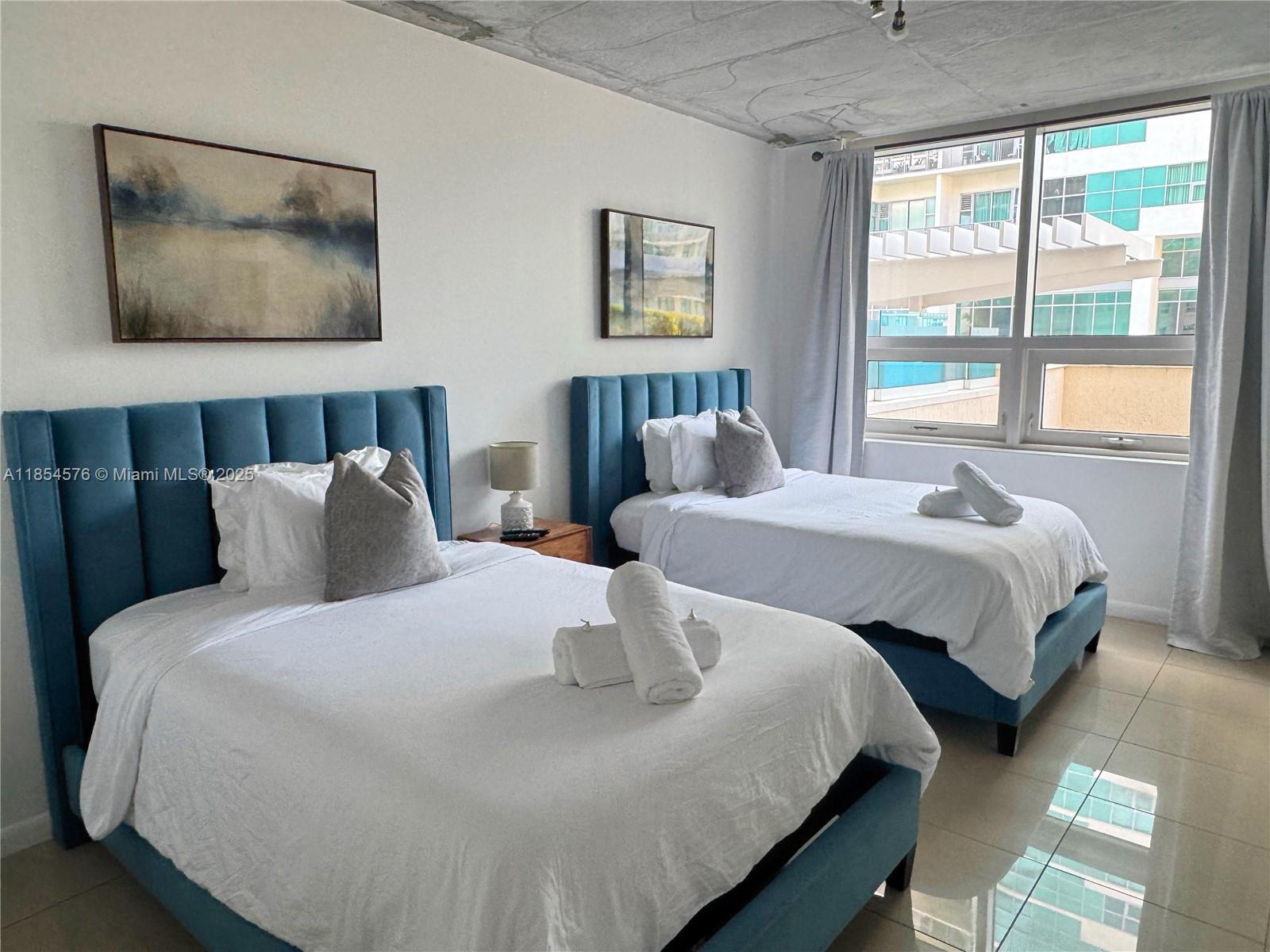 image Midblock Miami Condo2