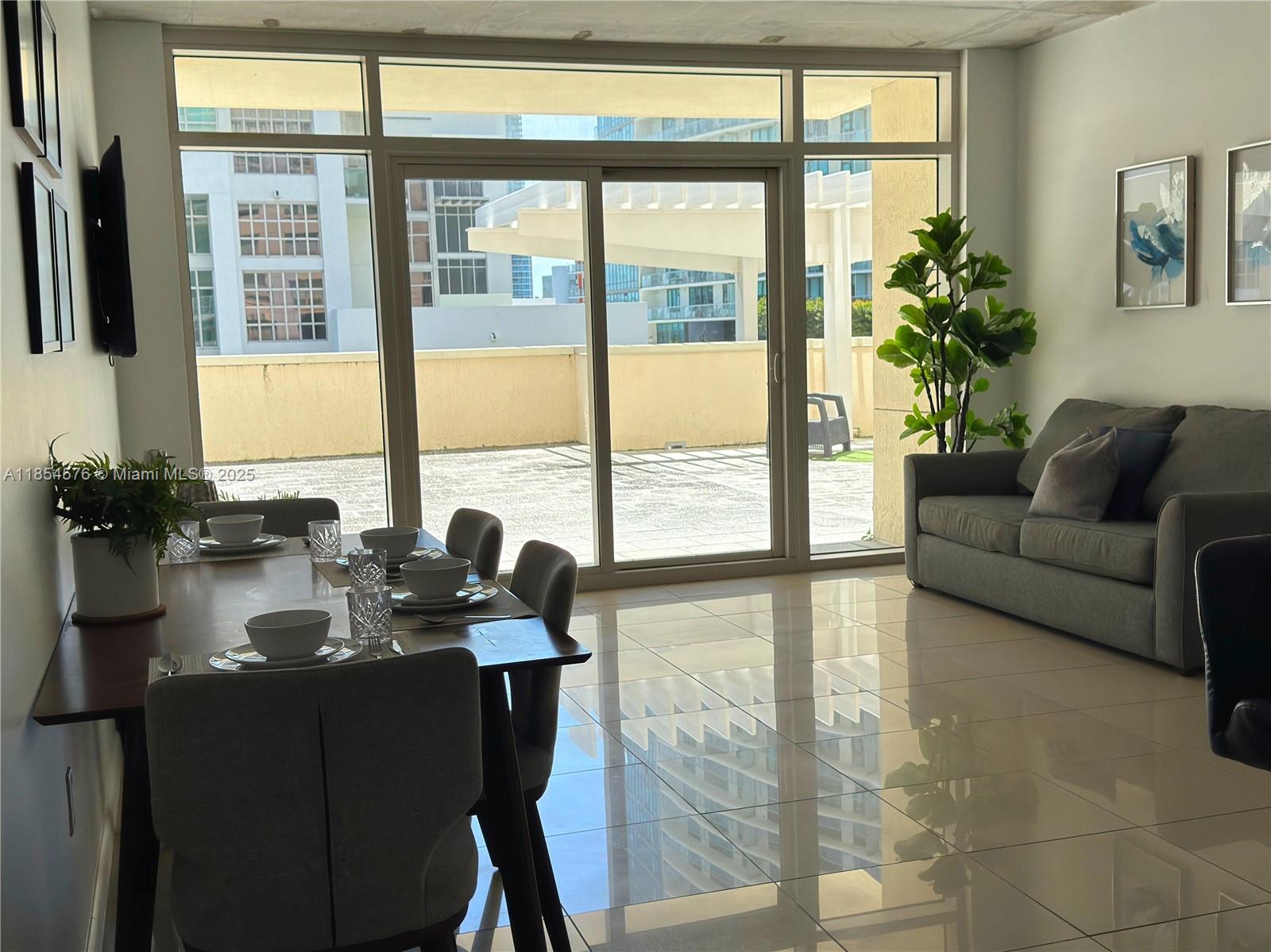 image Midblock Miami Condo6