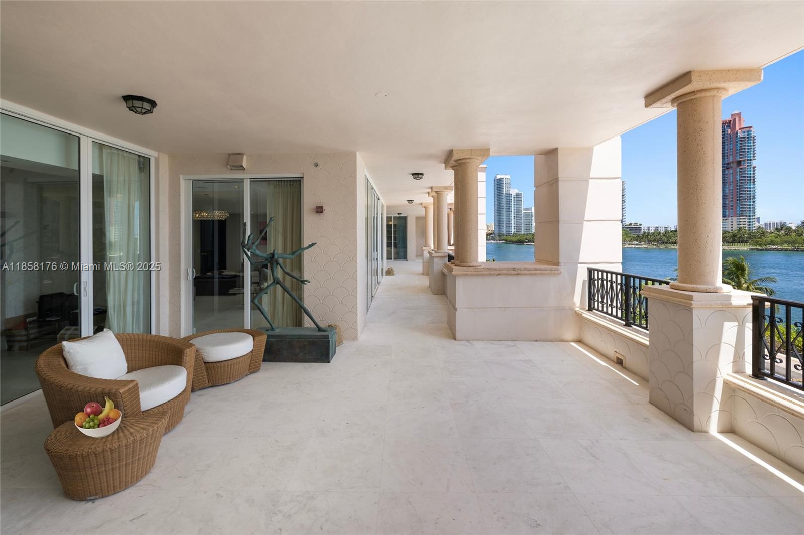 image Palazzo Del Mare60
