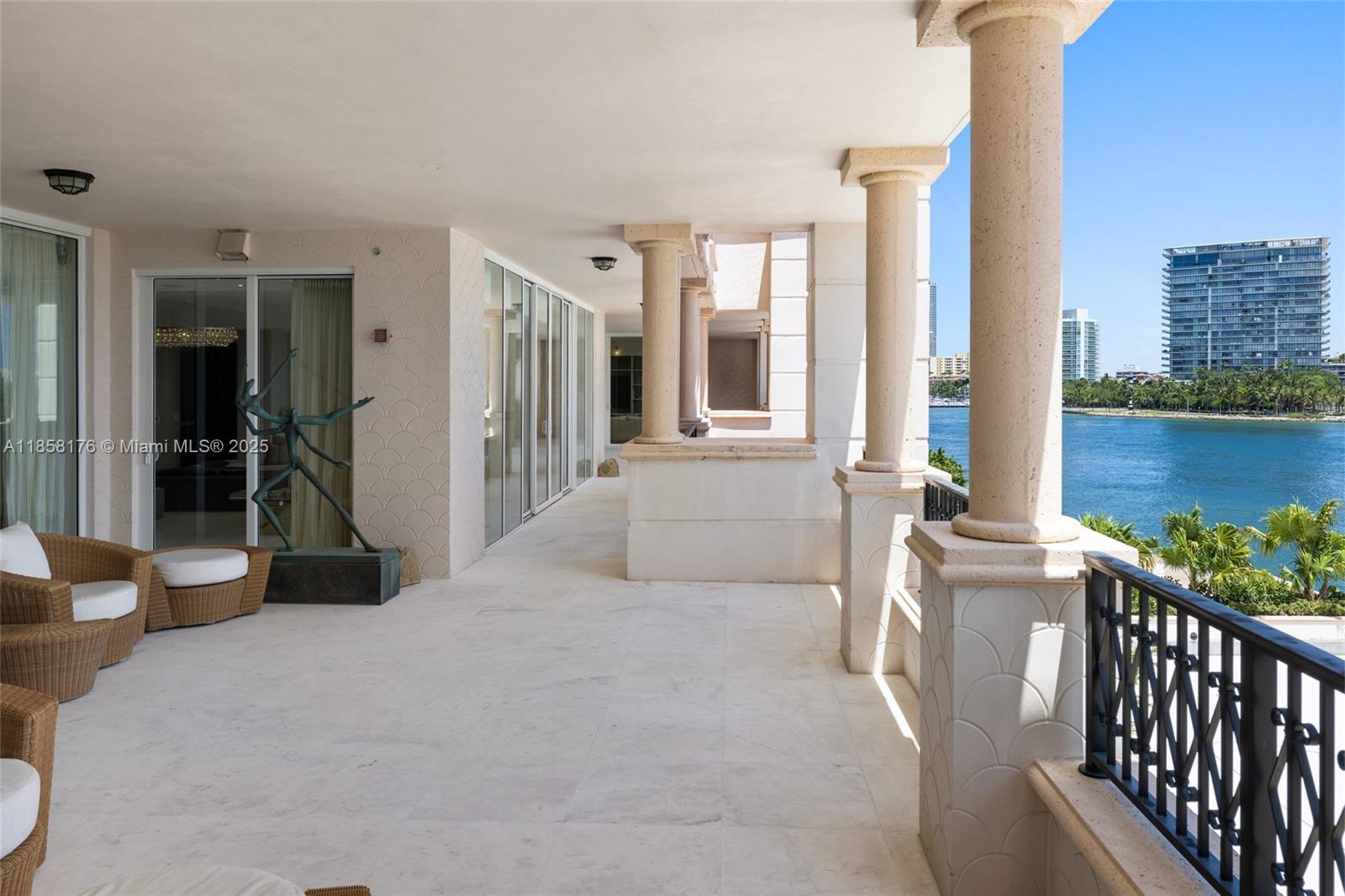 image Palazzo Del Mare64