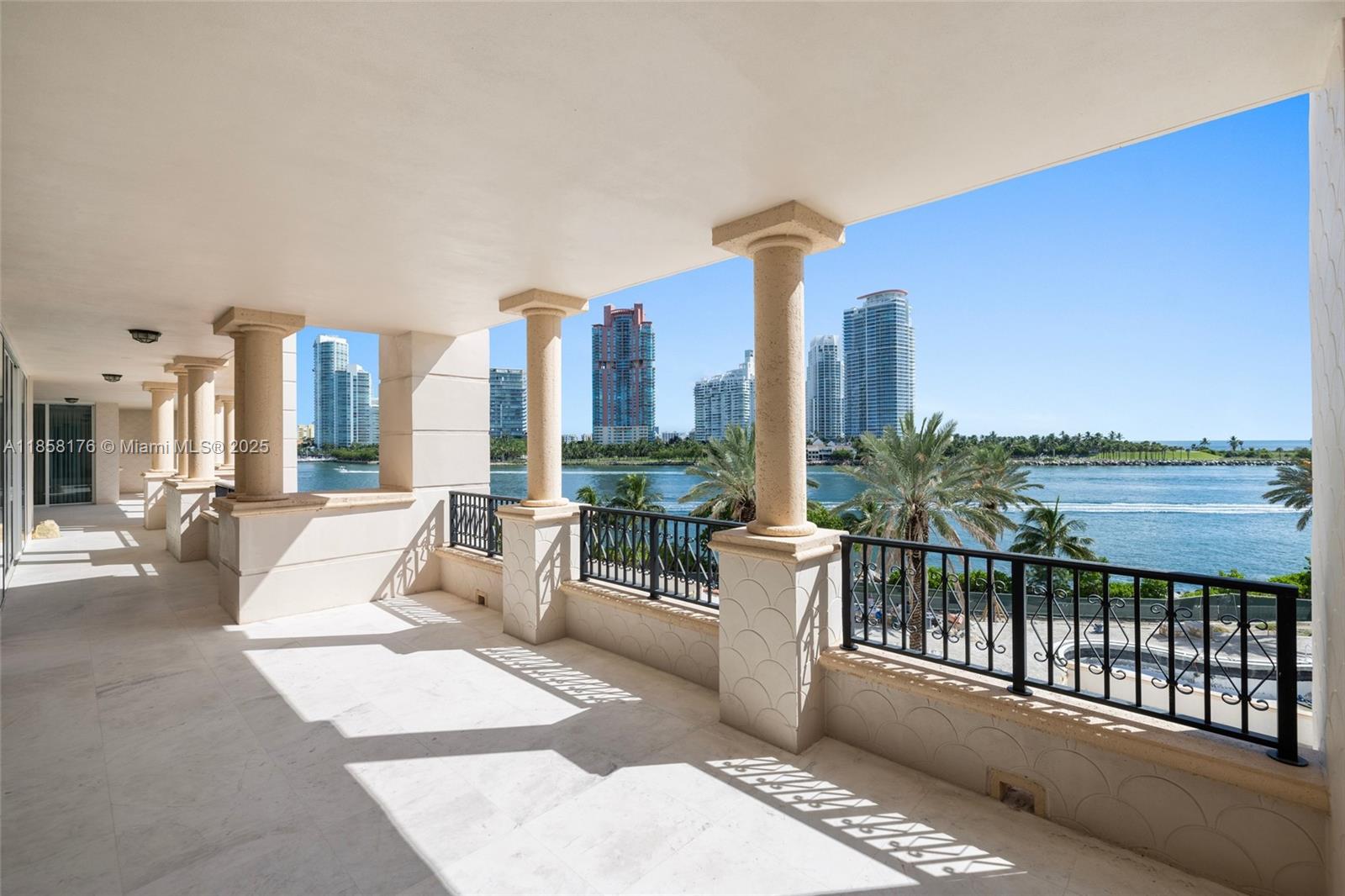 image Palazzo Del Mare70