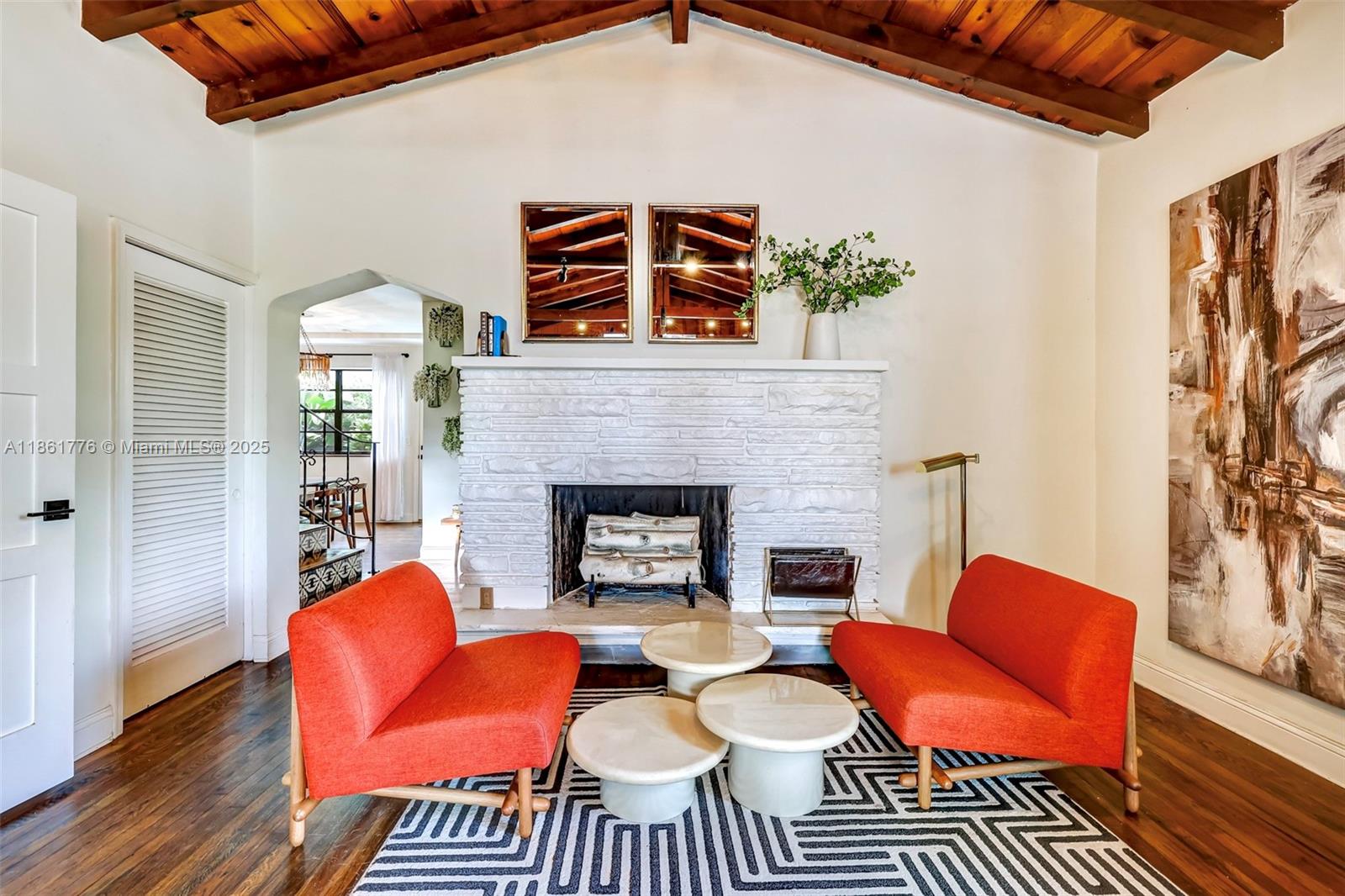 991 NE 82nd St Miami, FL 33138