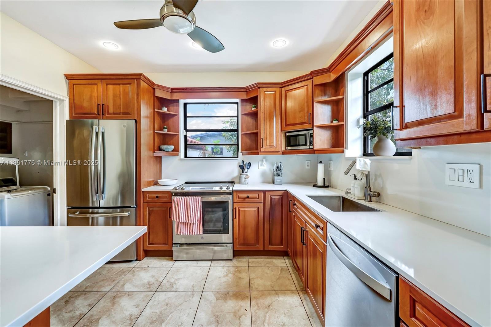 991 NE 82nd St Miami, FL 33138