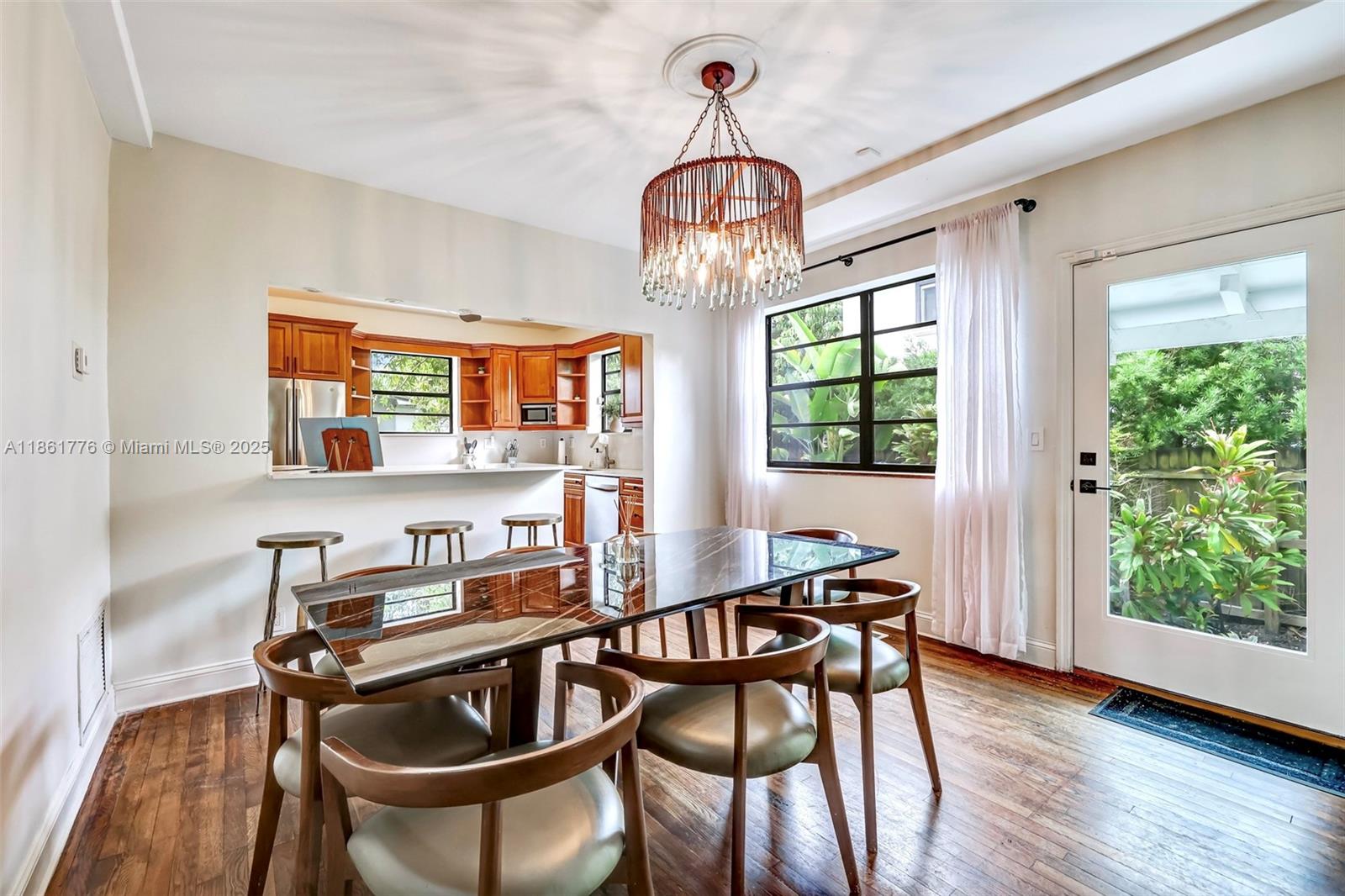 991 NE 82nd St Miami, FL 33138