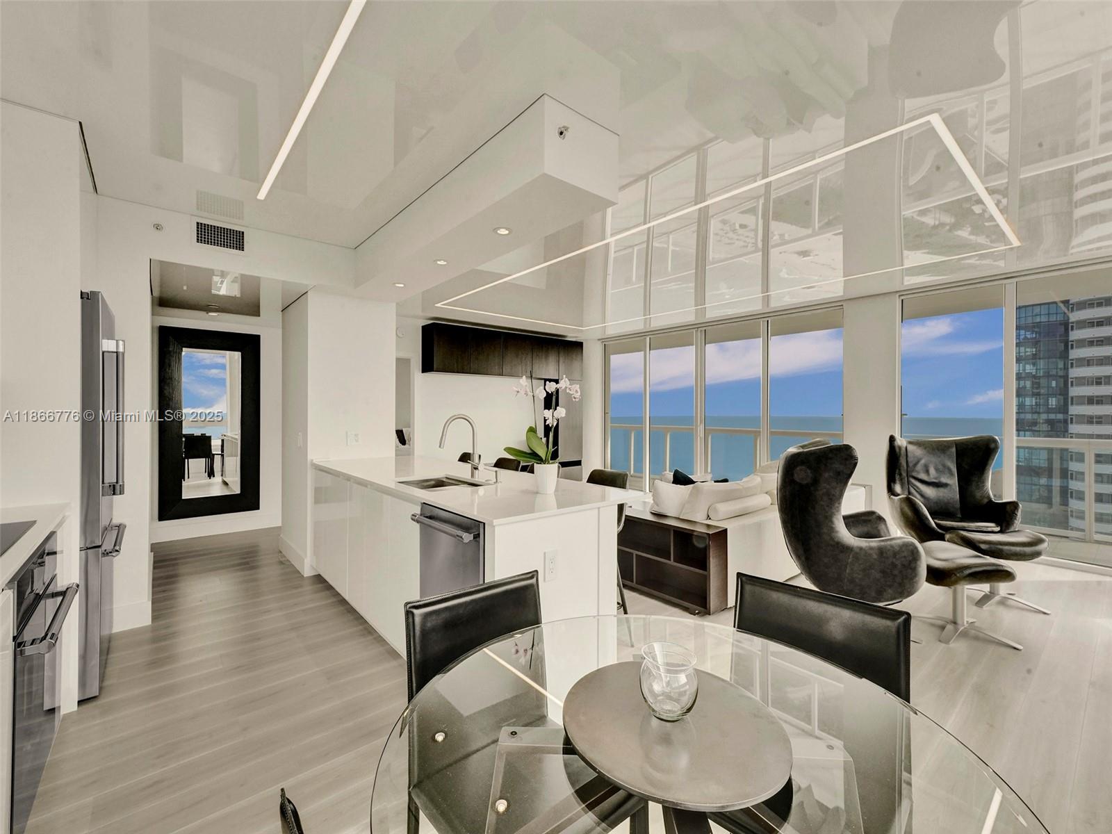 6365 Collins Ave #2407