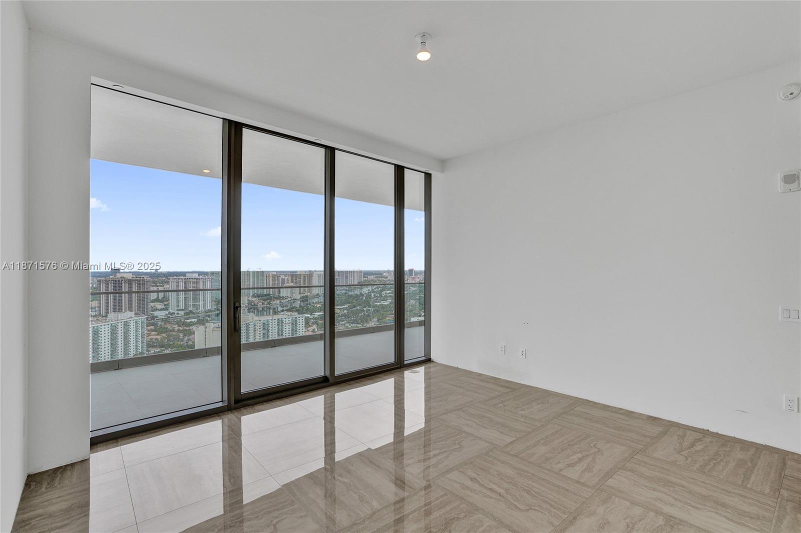 image Residences By Armani Casa19