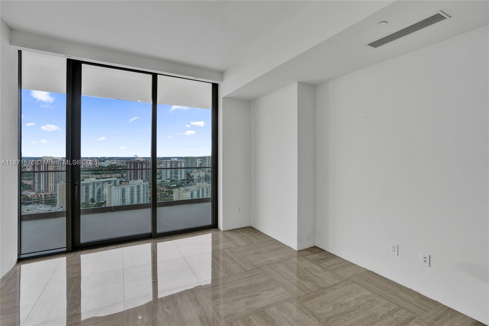 image Residences By Armani Casa25