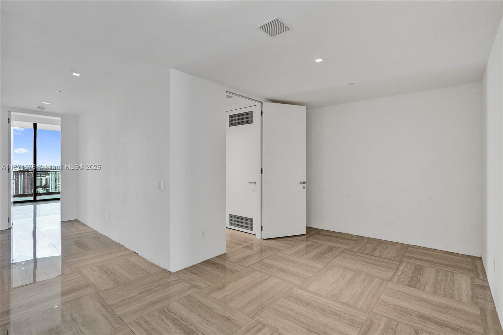 image Residences By Armani Casa30