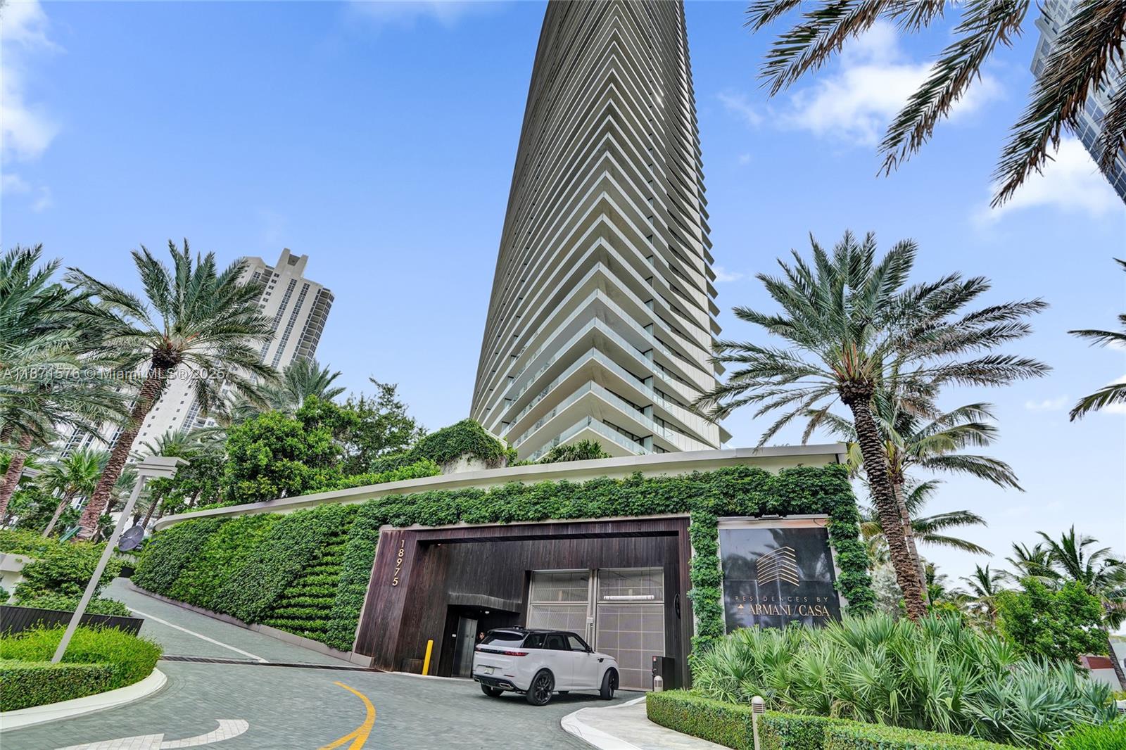 image Residences By Armani Casa33
