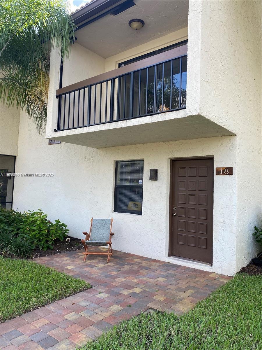 721 SE 1st Way #B18