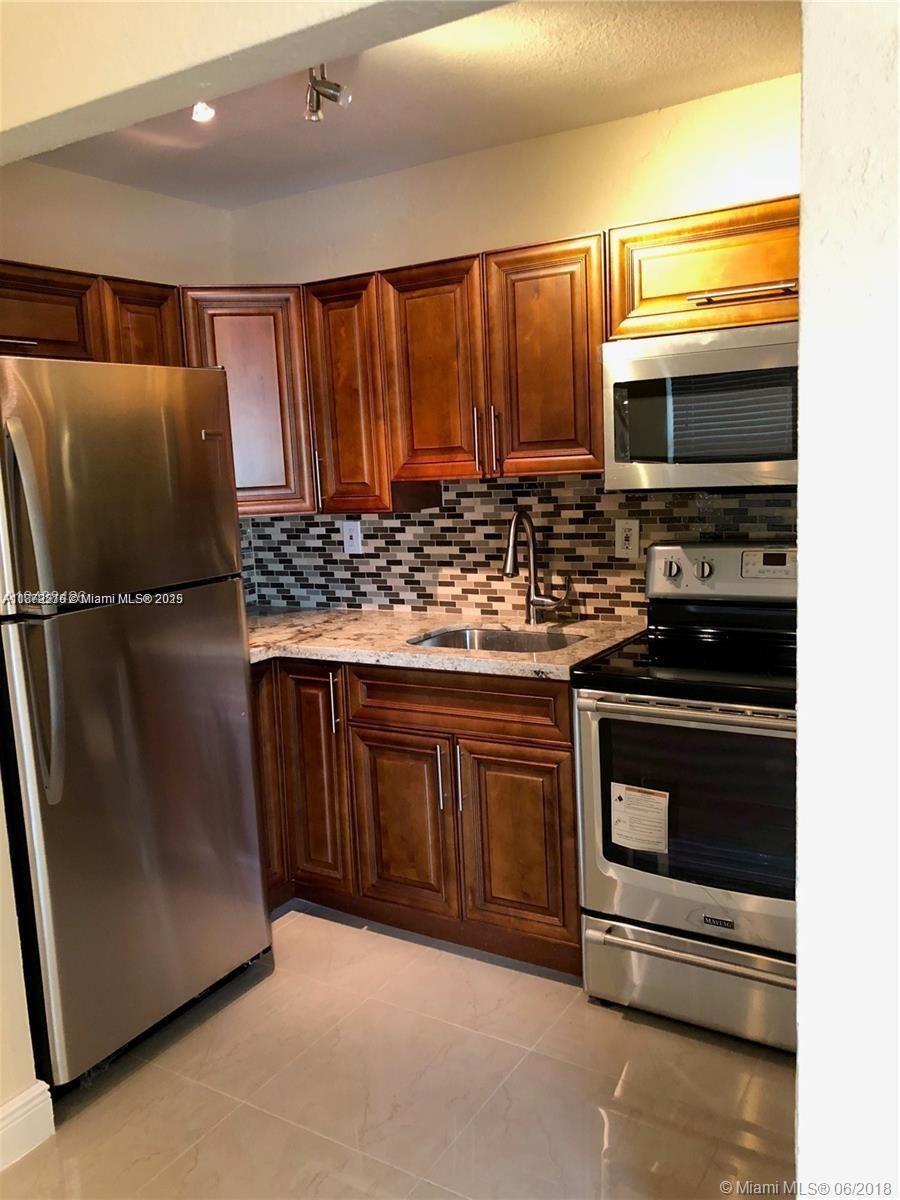4732 SW 33rd Ave #207