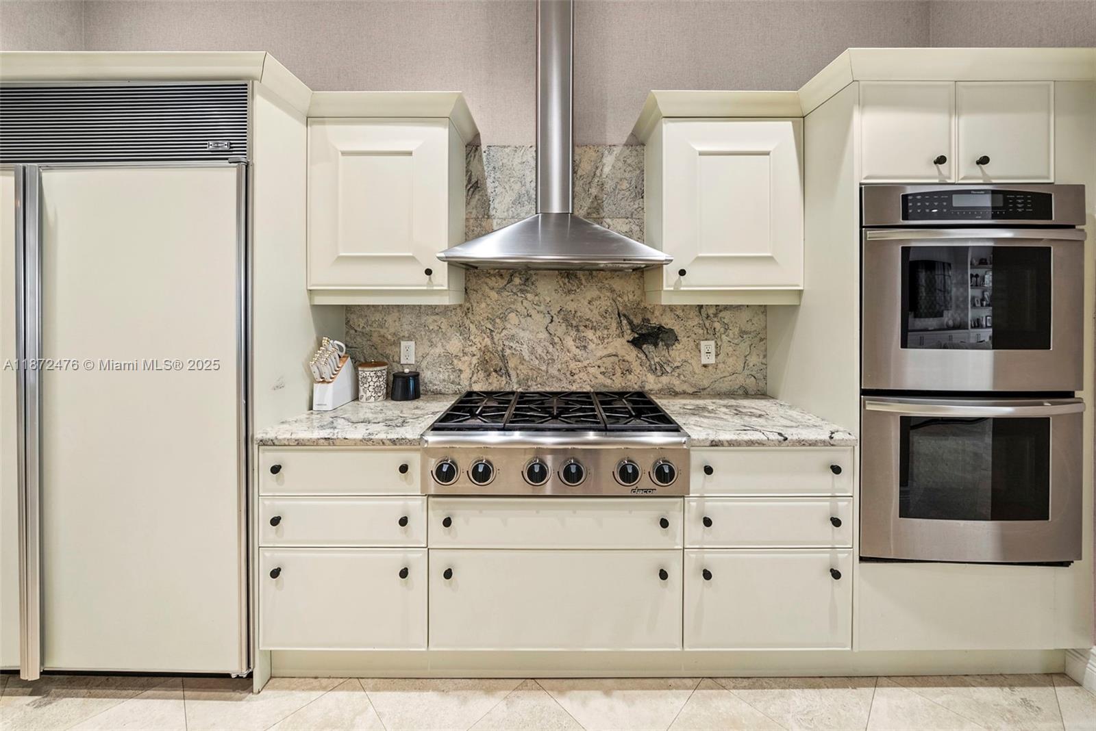 3802 NE 199th Ter #3802 Aventura, FL 33180