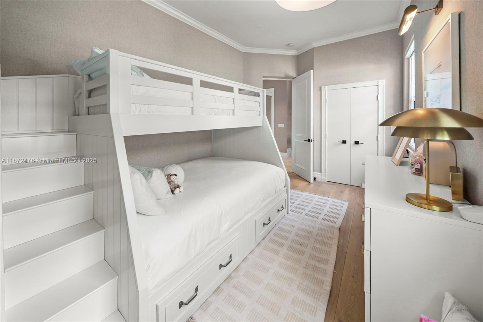 3802 NE 199th Ter #3802 Aventura, FL 33180