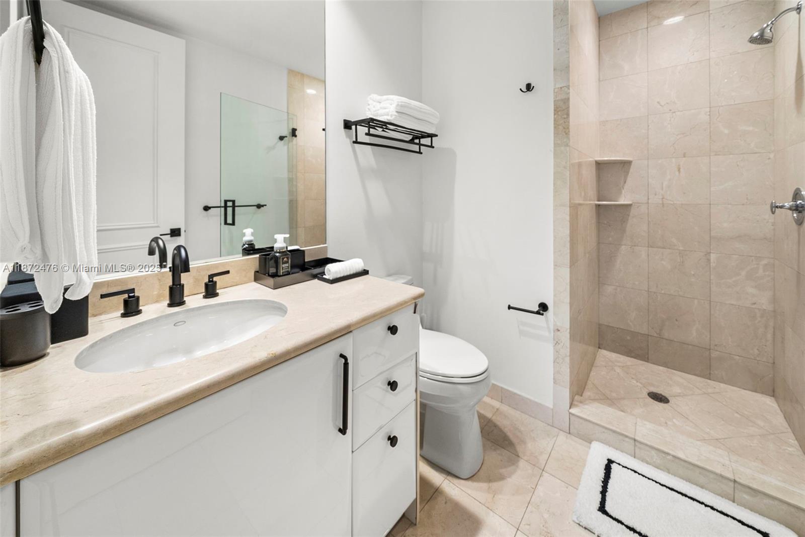 3802 NE 199th Ter #3802 Aventura, FL 33180