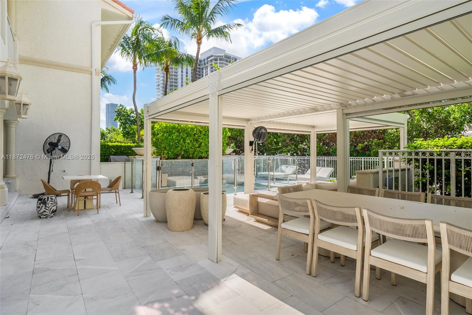 3802 NE 199th Ter #3802 Aventura, FL 33180