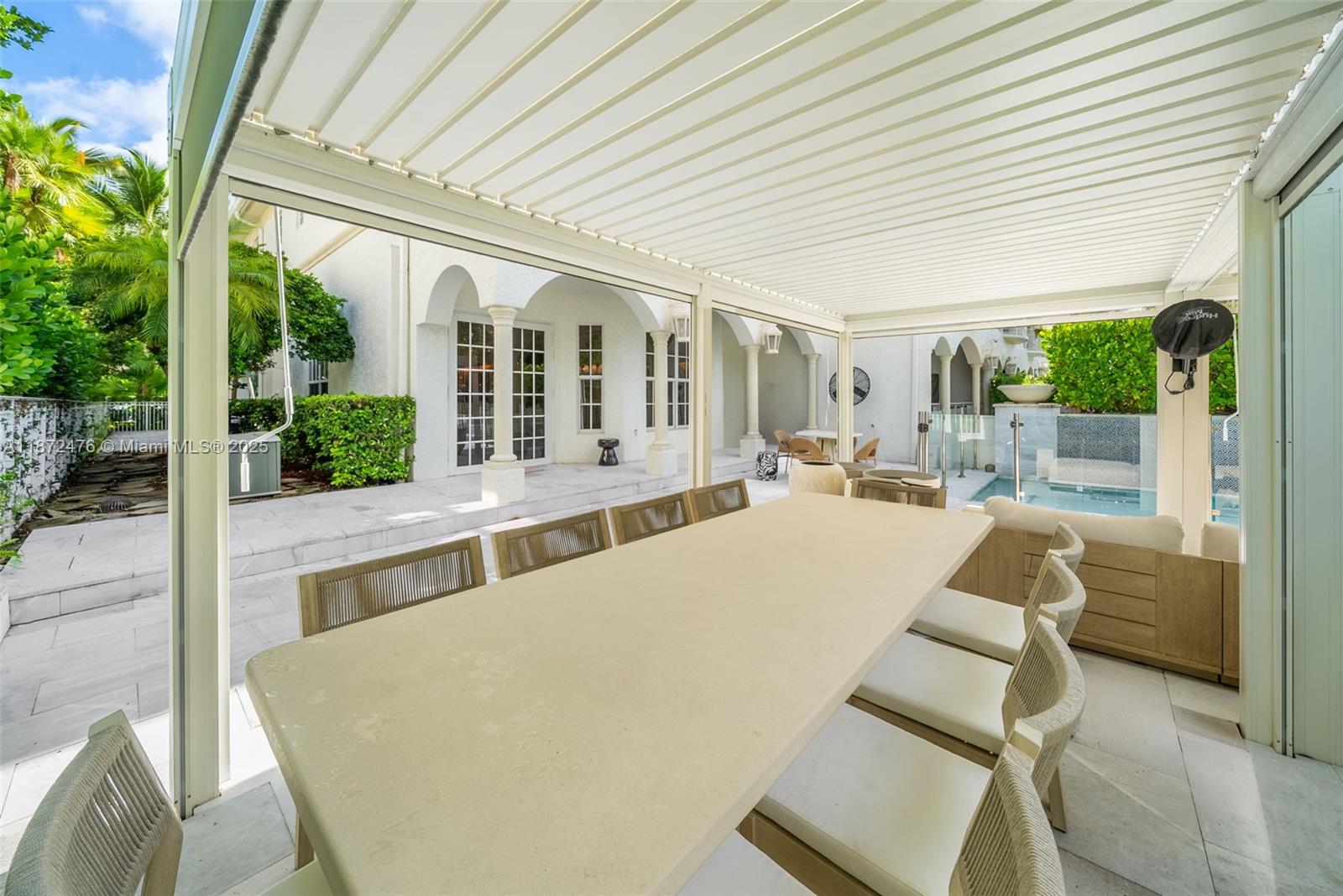 3802 NE 199th Ter #3802 Aventura, FL 33180