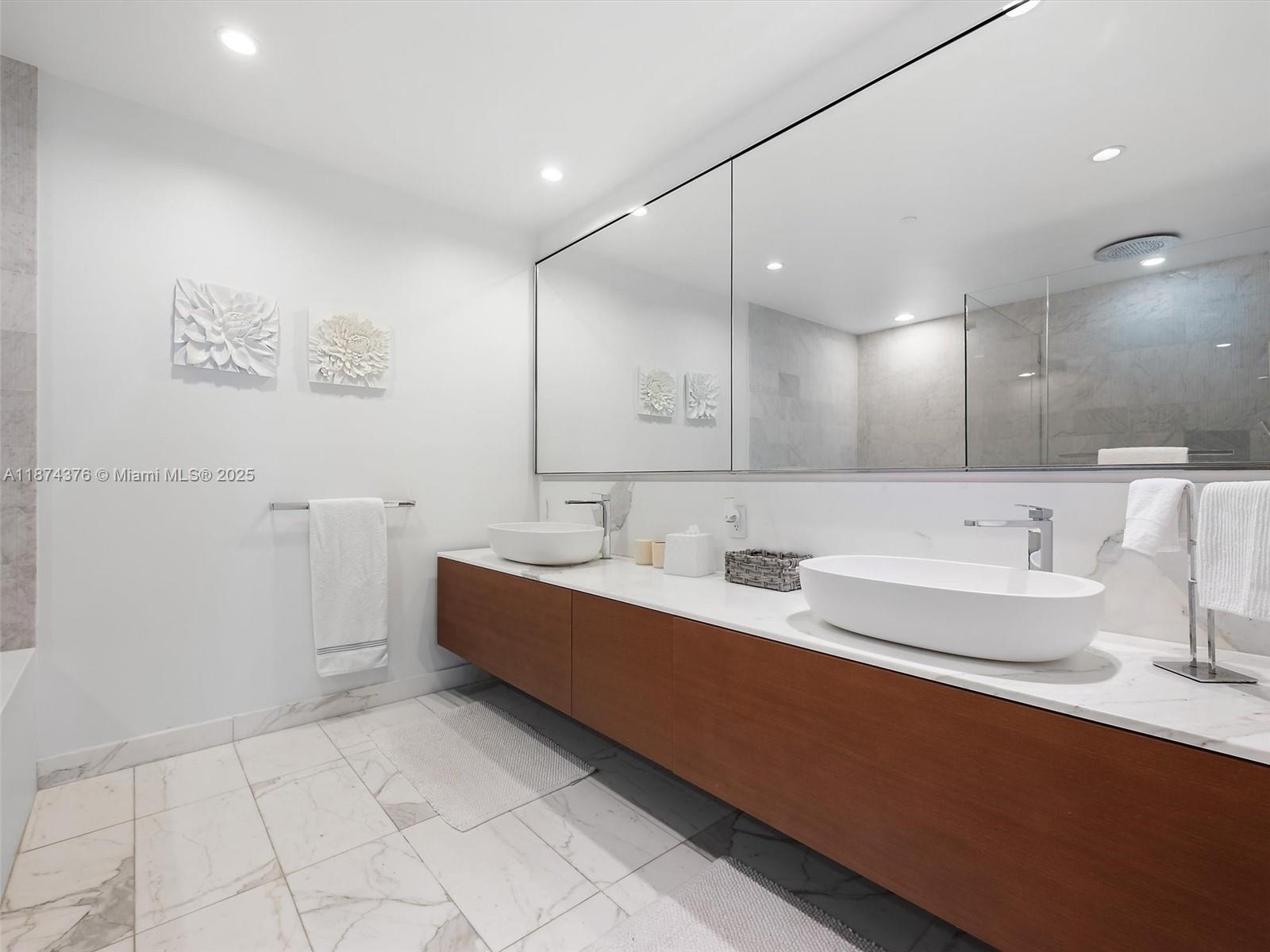 image Oceana Bal Harbour Condo14