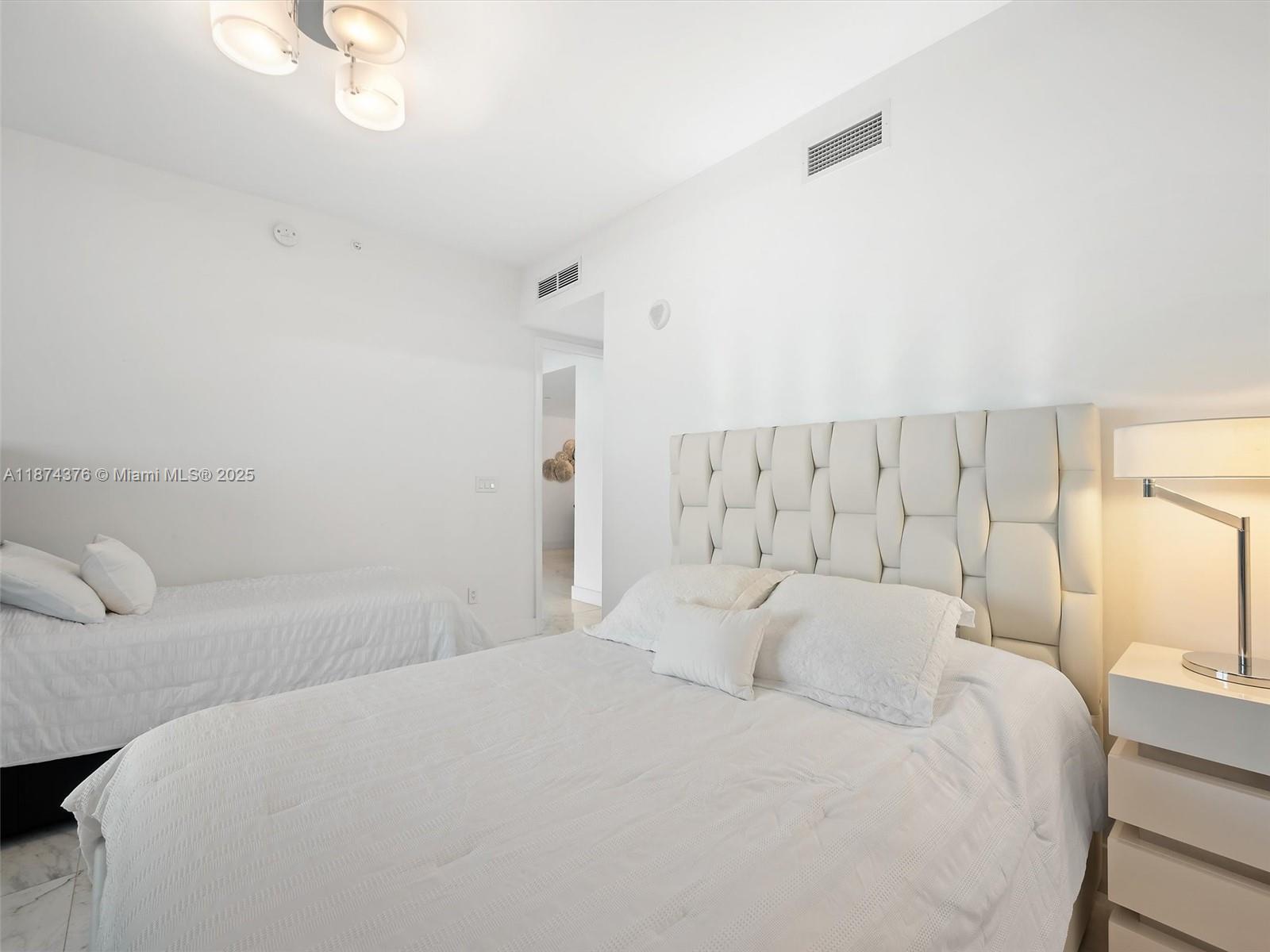 image Oceana Bal Harbour Condo17