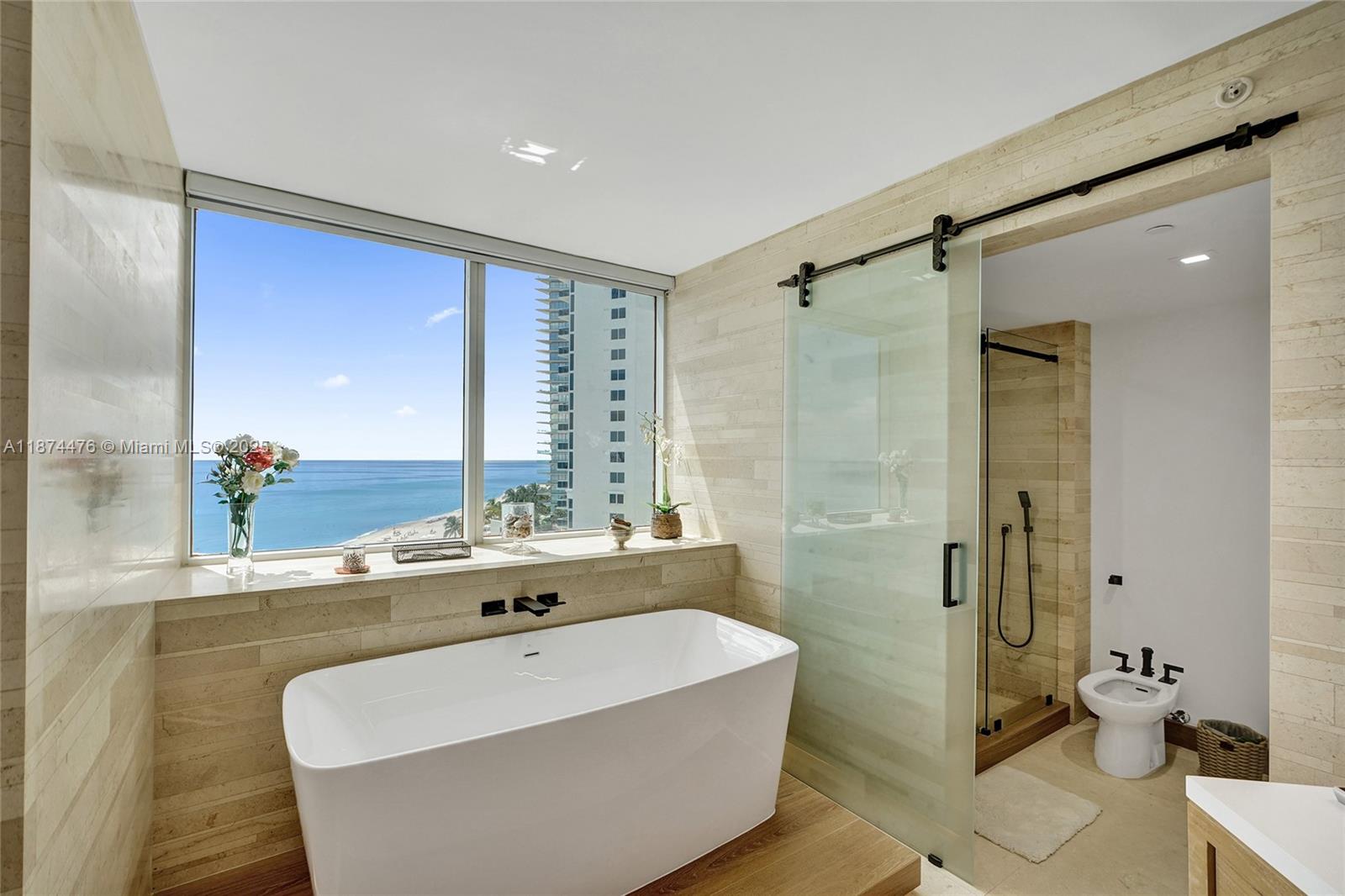 image Ocean Two Condo26