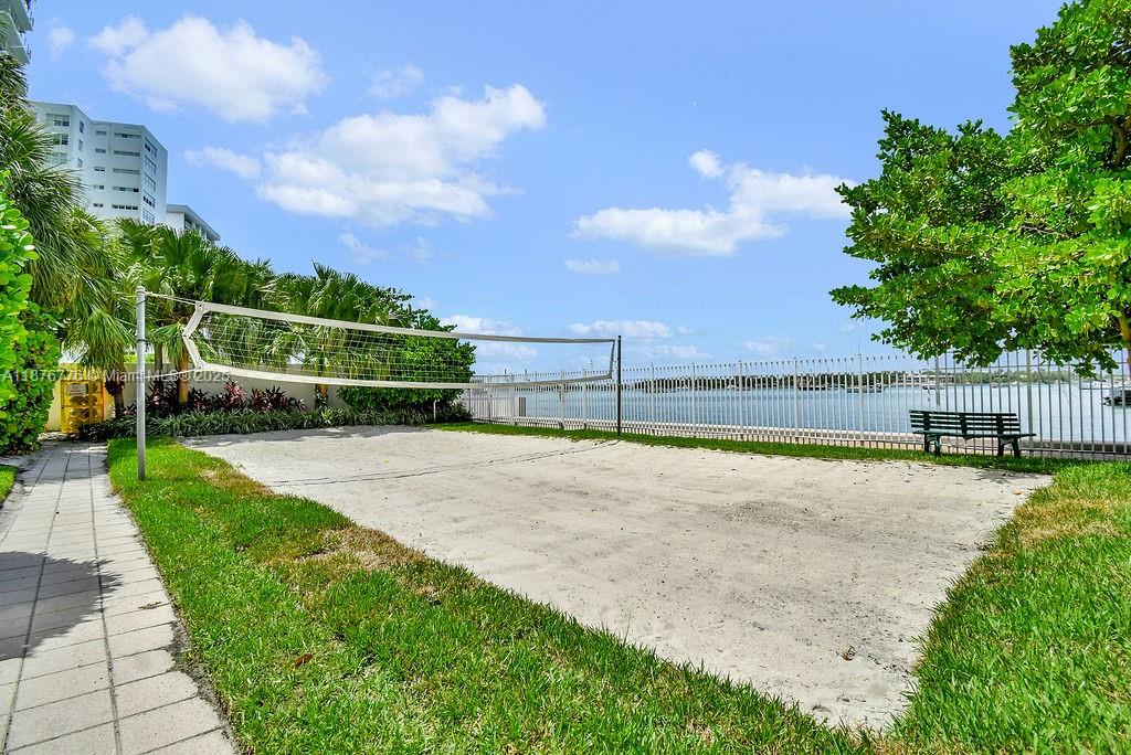 image The Waverly20