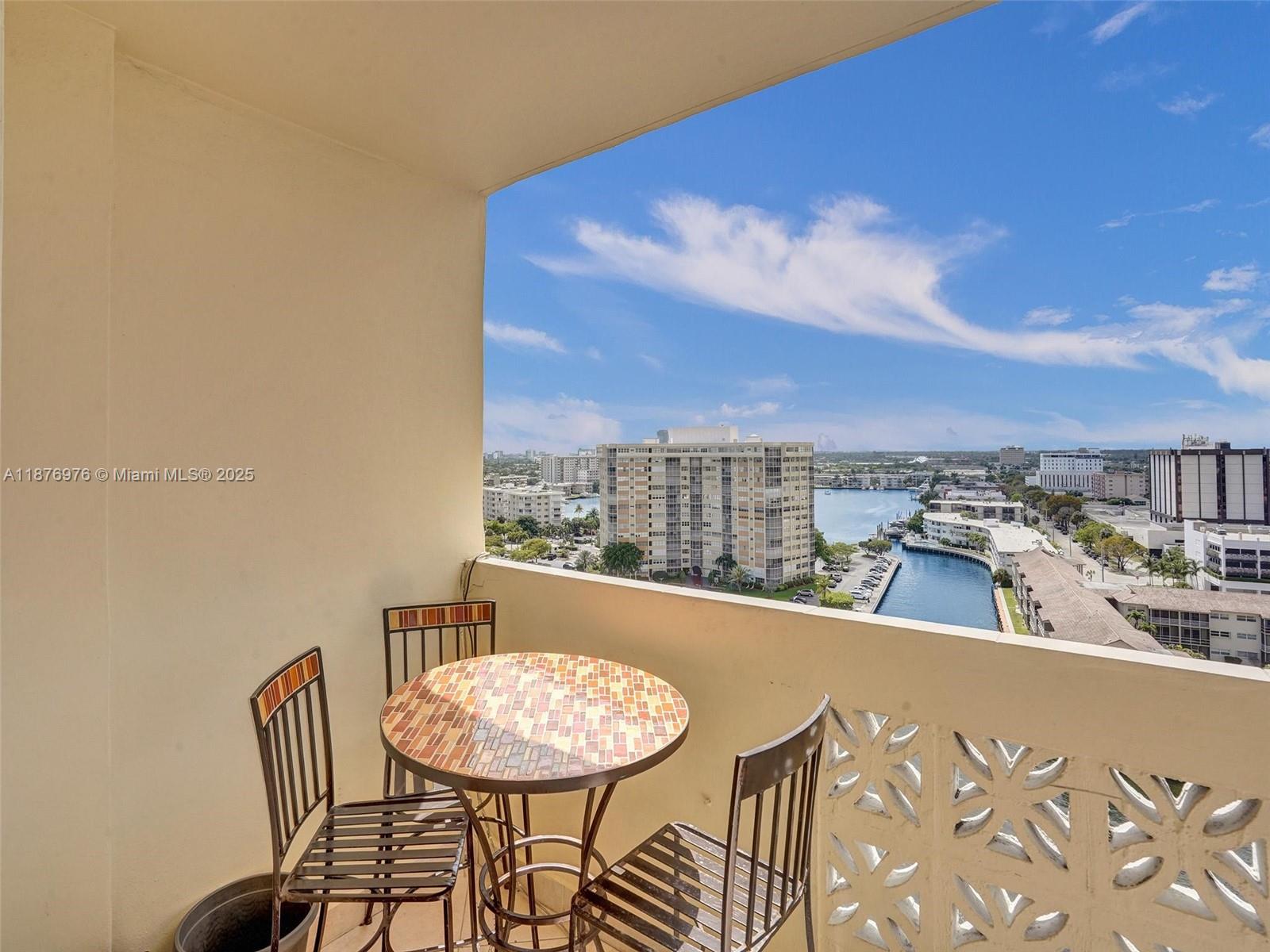 1833 S Ocean Dr #1511