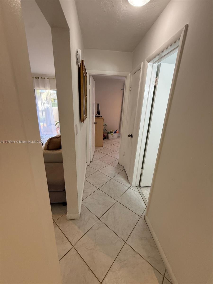 12413 SW 112th Ter Miami, FL 33186