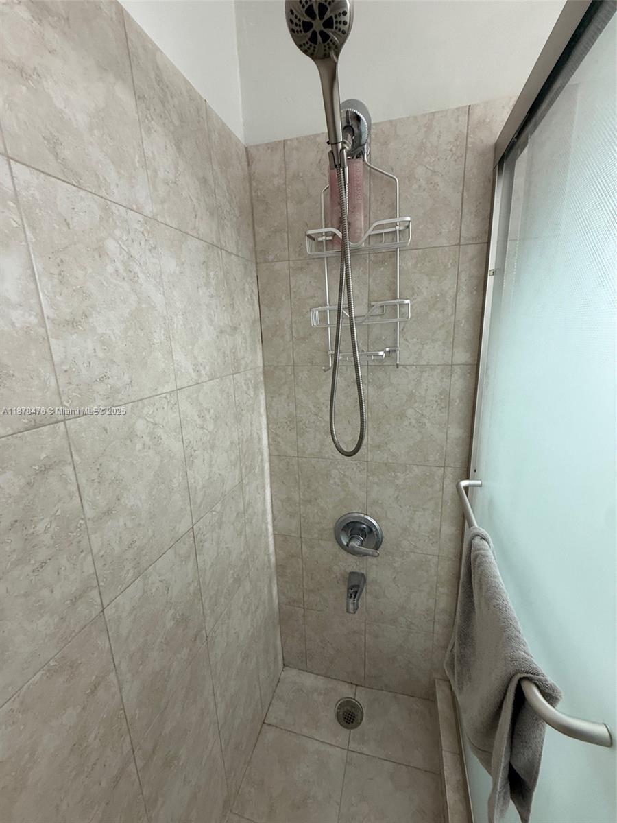 12413 SW 112th Ter Miami, FL 33186