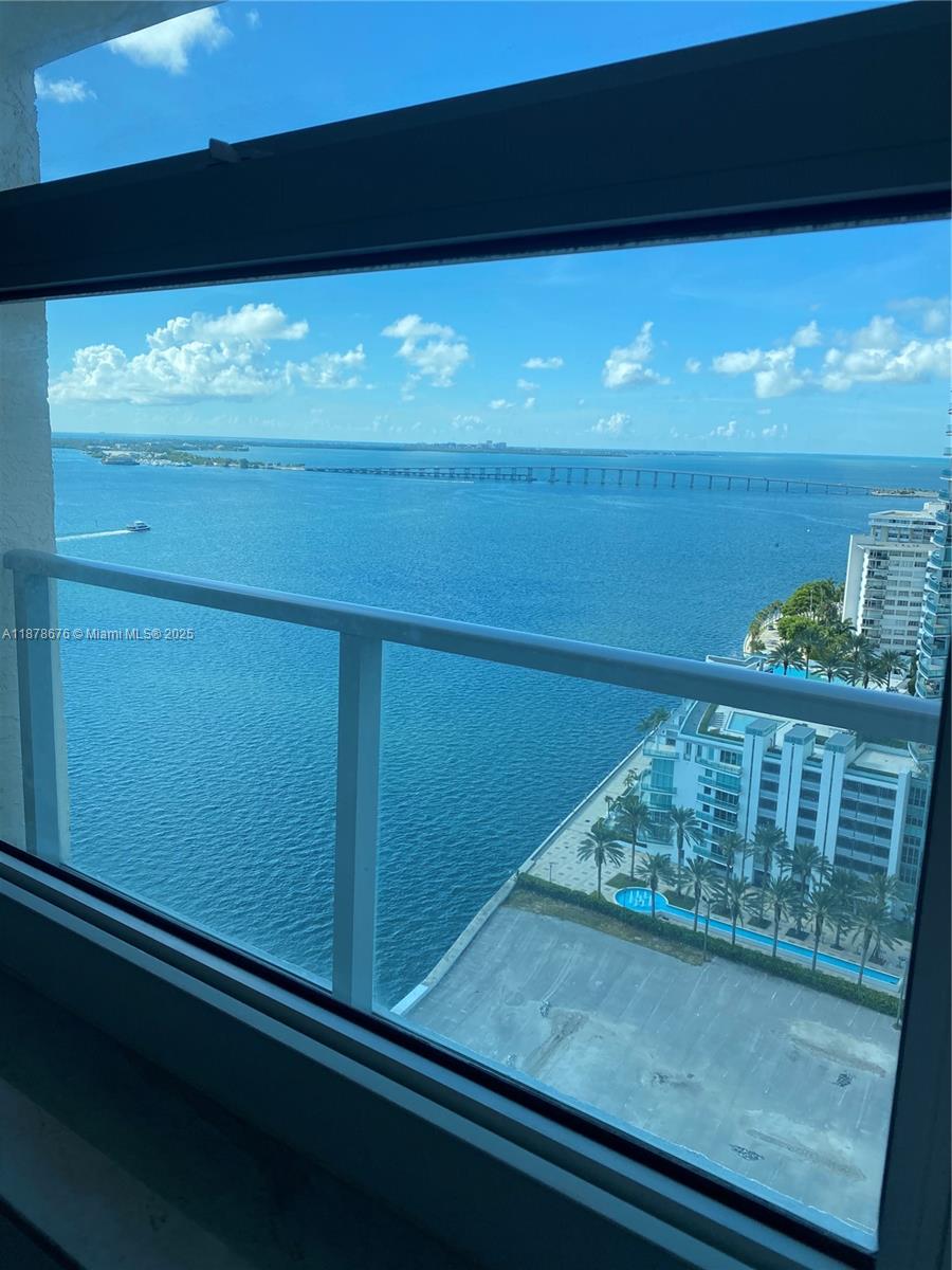 1155 Brickell Bay Dr #2405